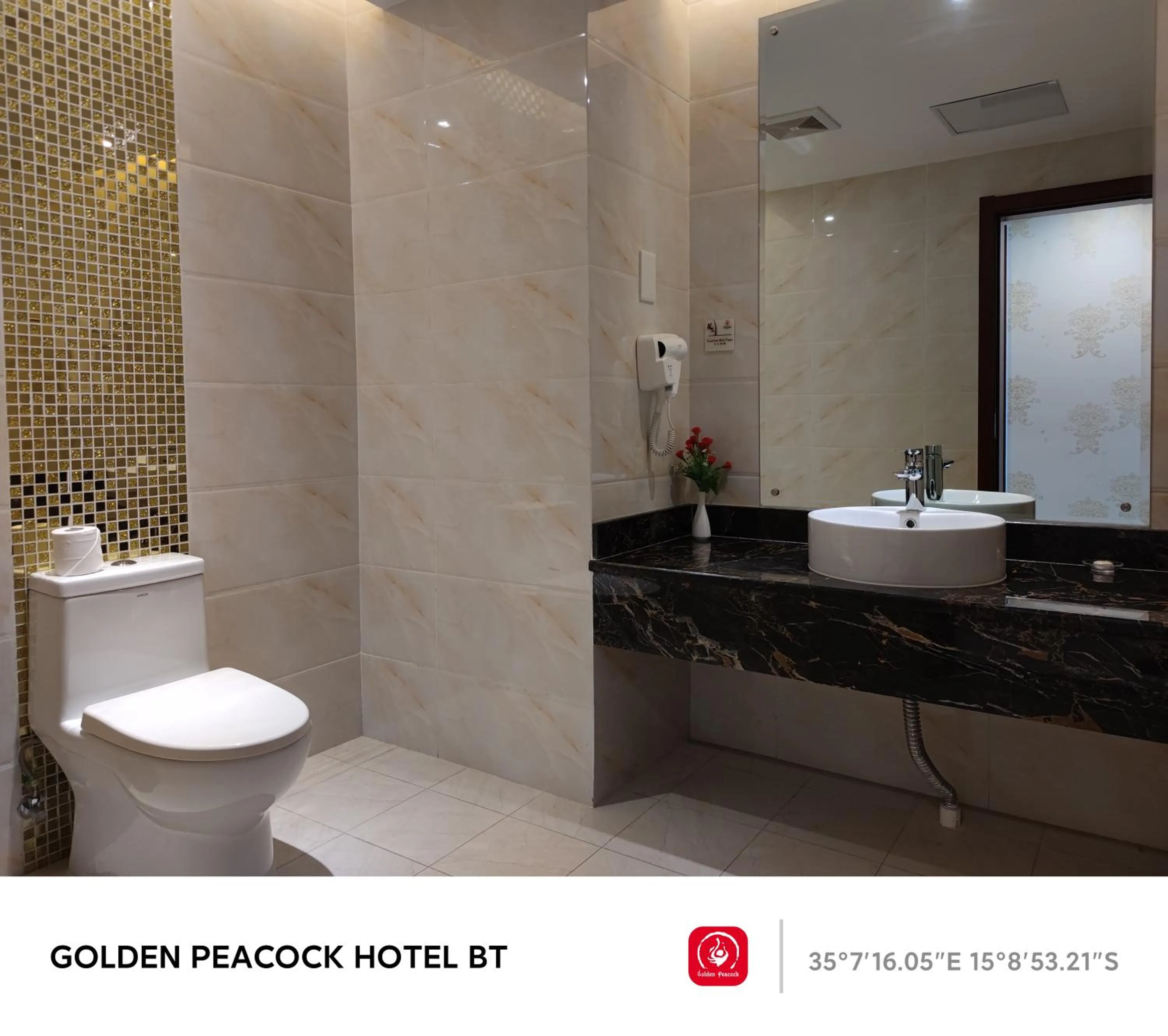 Bathroom in Golden Peacock Hotel Blantyre