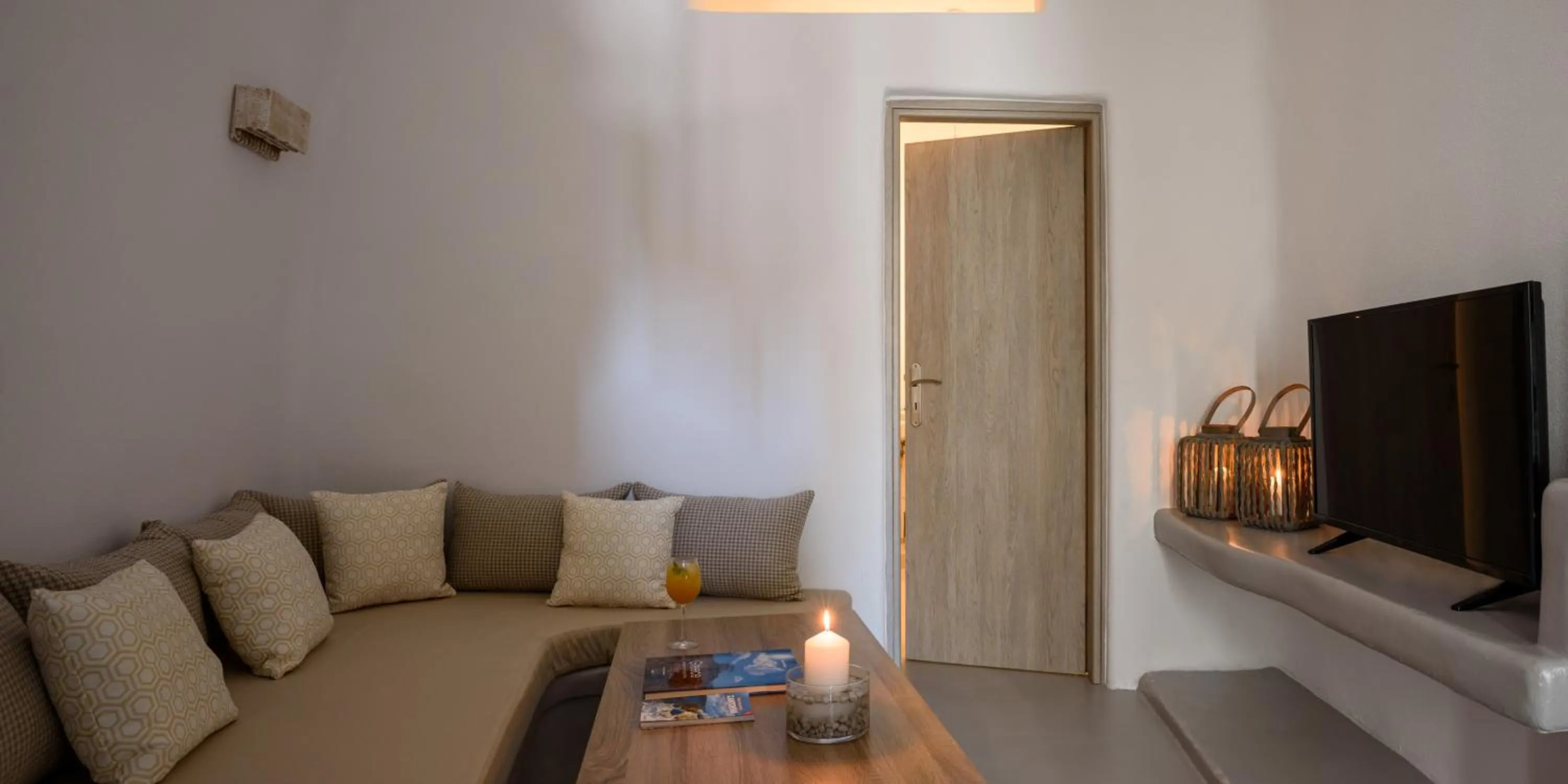 Living room in White Dream Suites