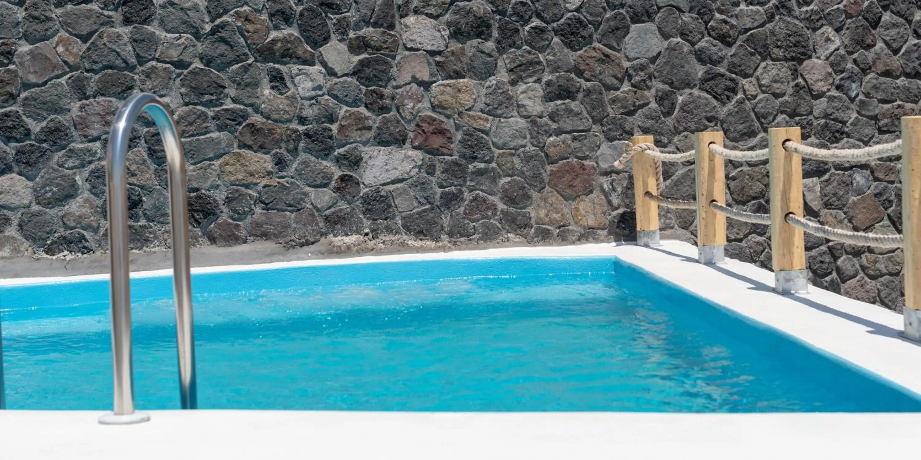 Swimming pool in White Dream Suites