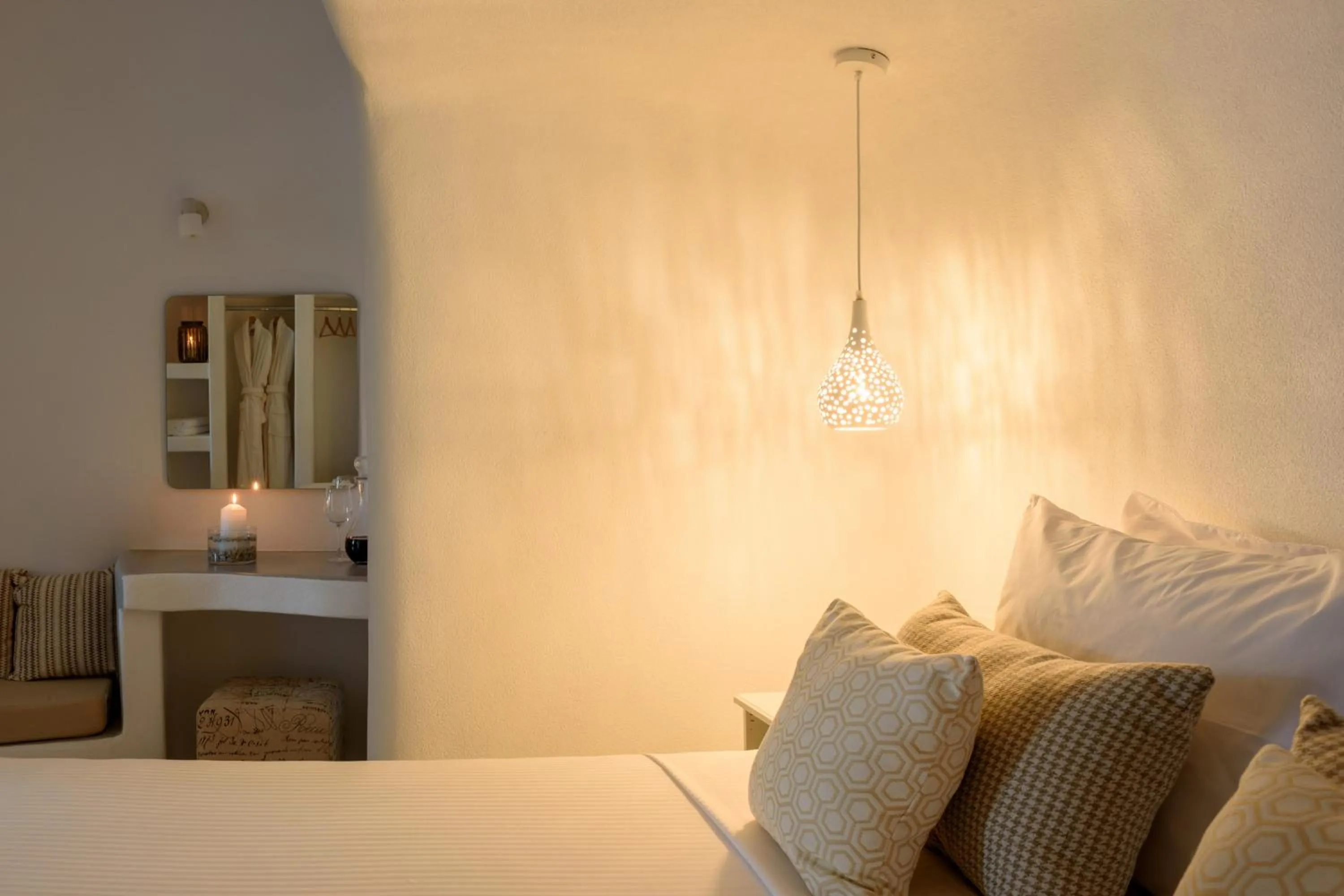 Bedroom in White Dream Suites