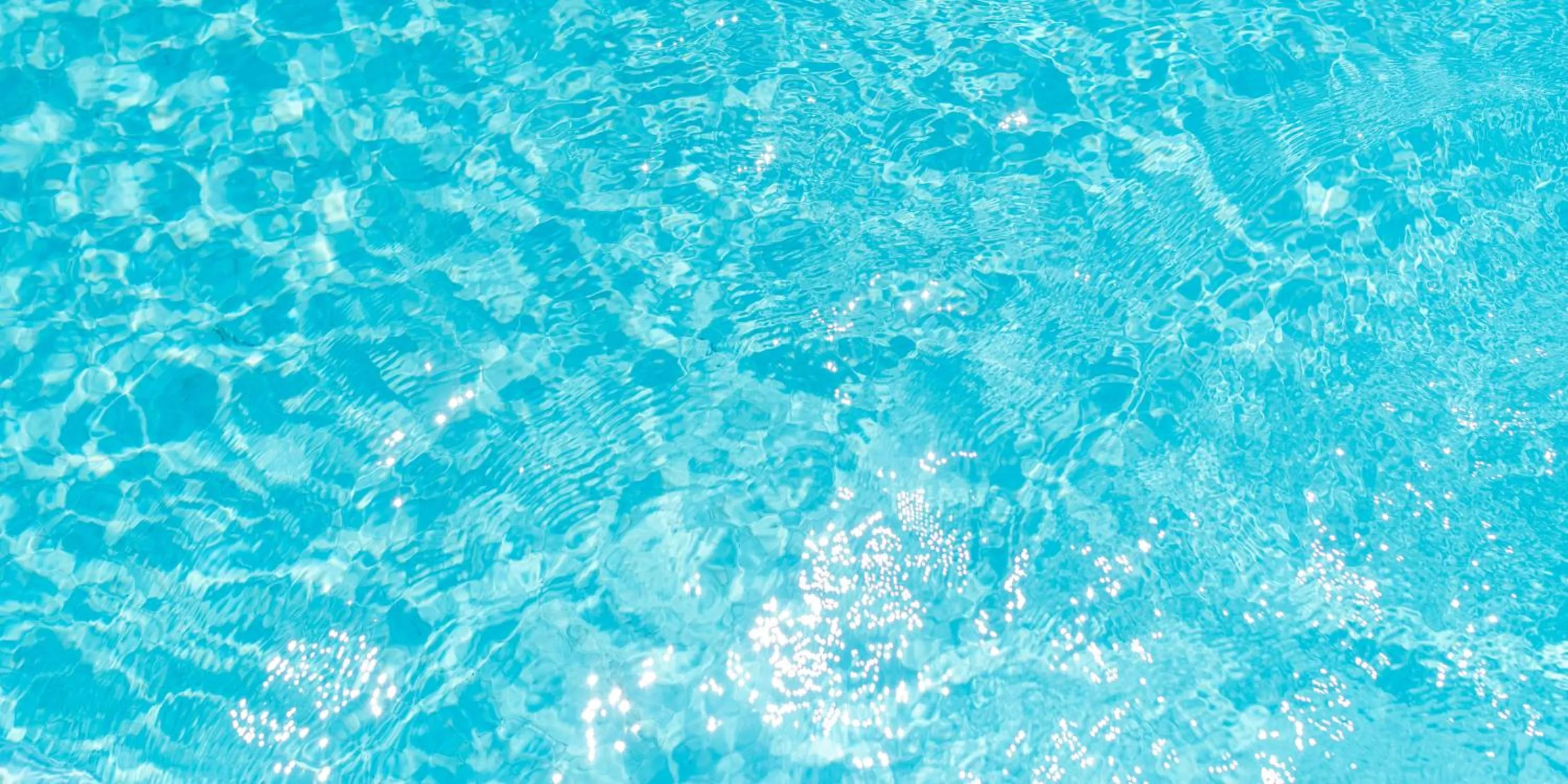 Swimming pool in White Dream Suites