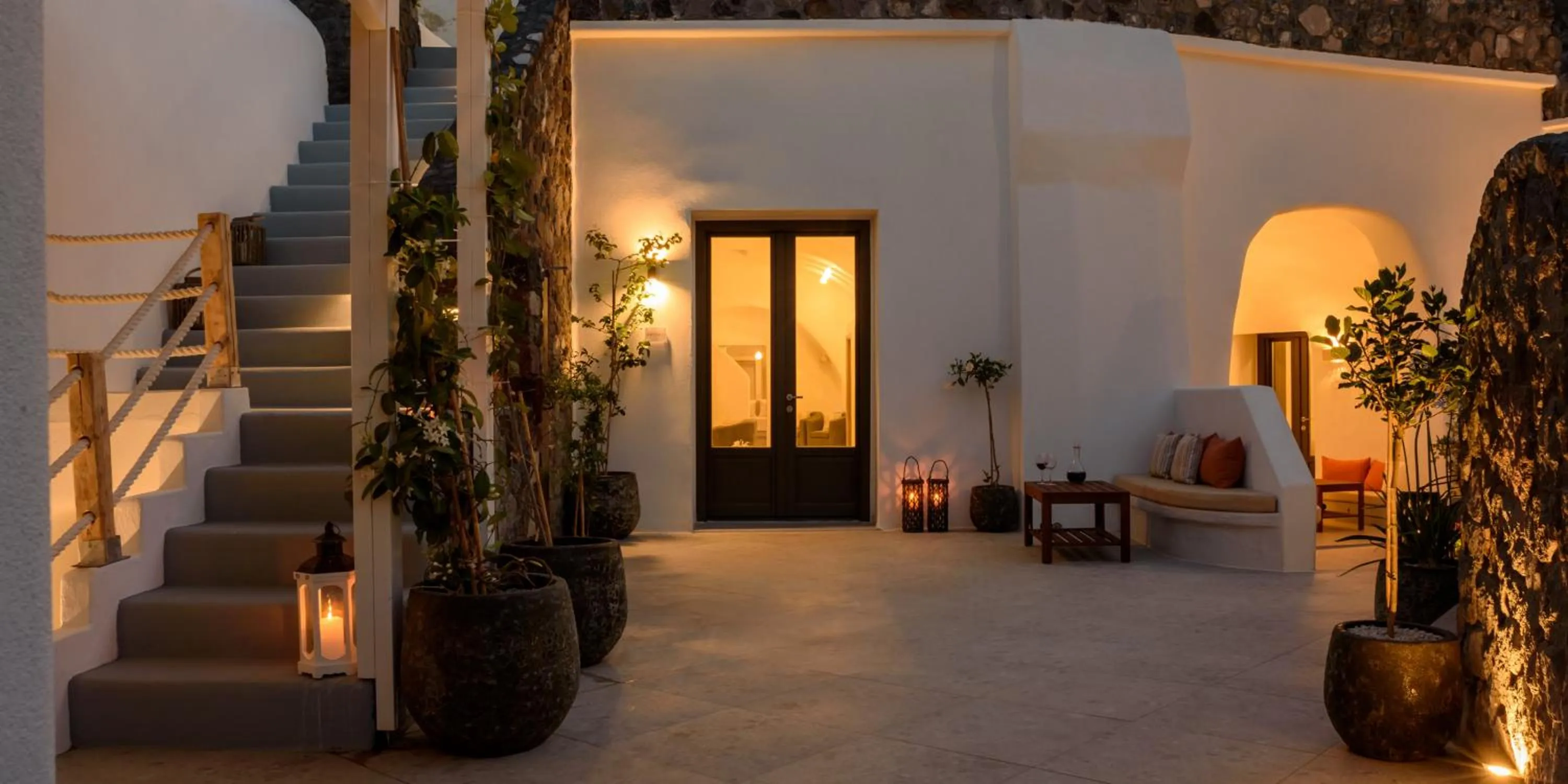 Property building in White Dream Suites