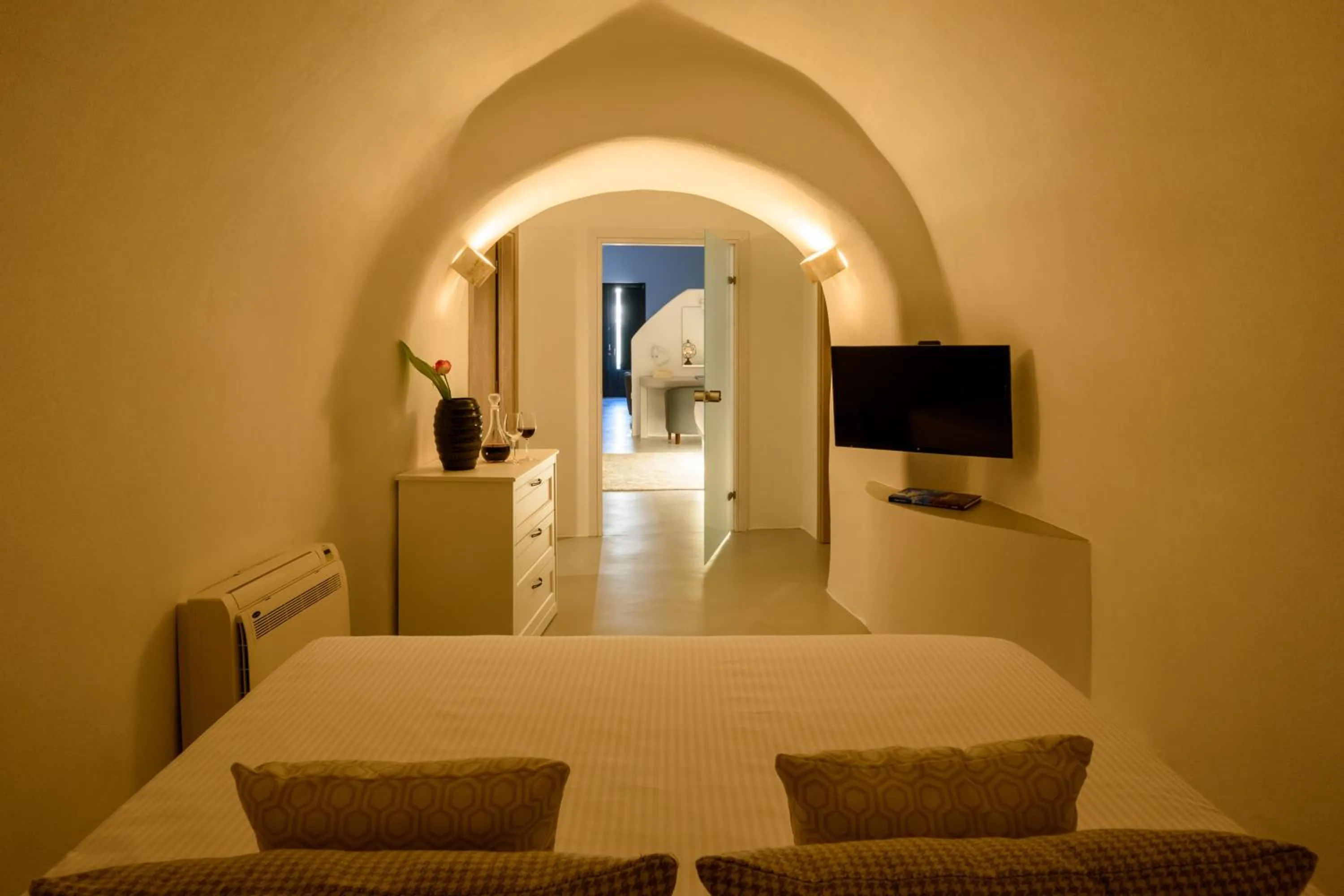 Bedroom in White Dream Suites