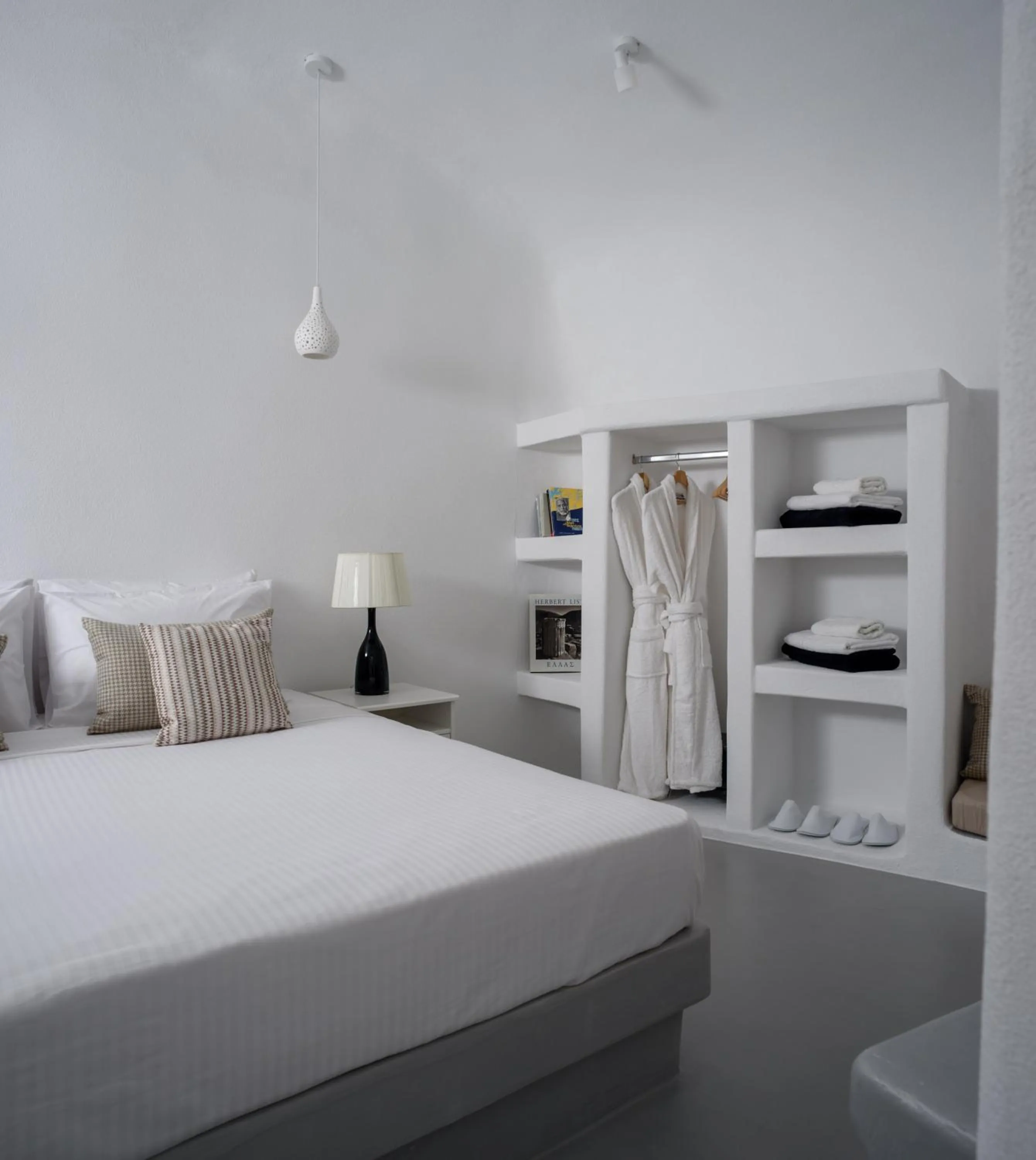 Bedroom in White Dream Suites