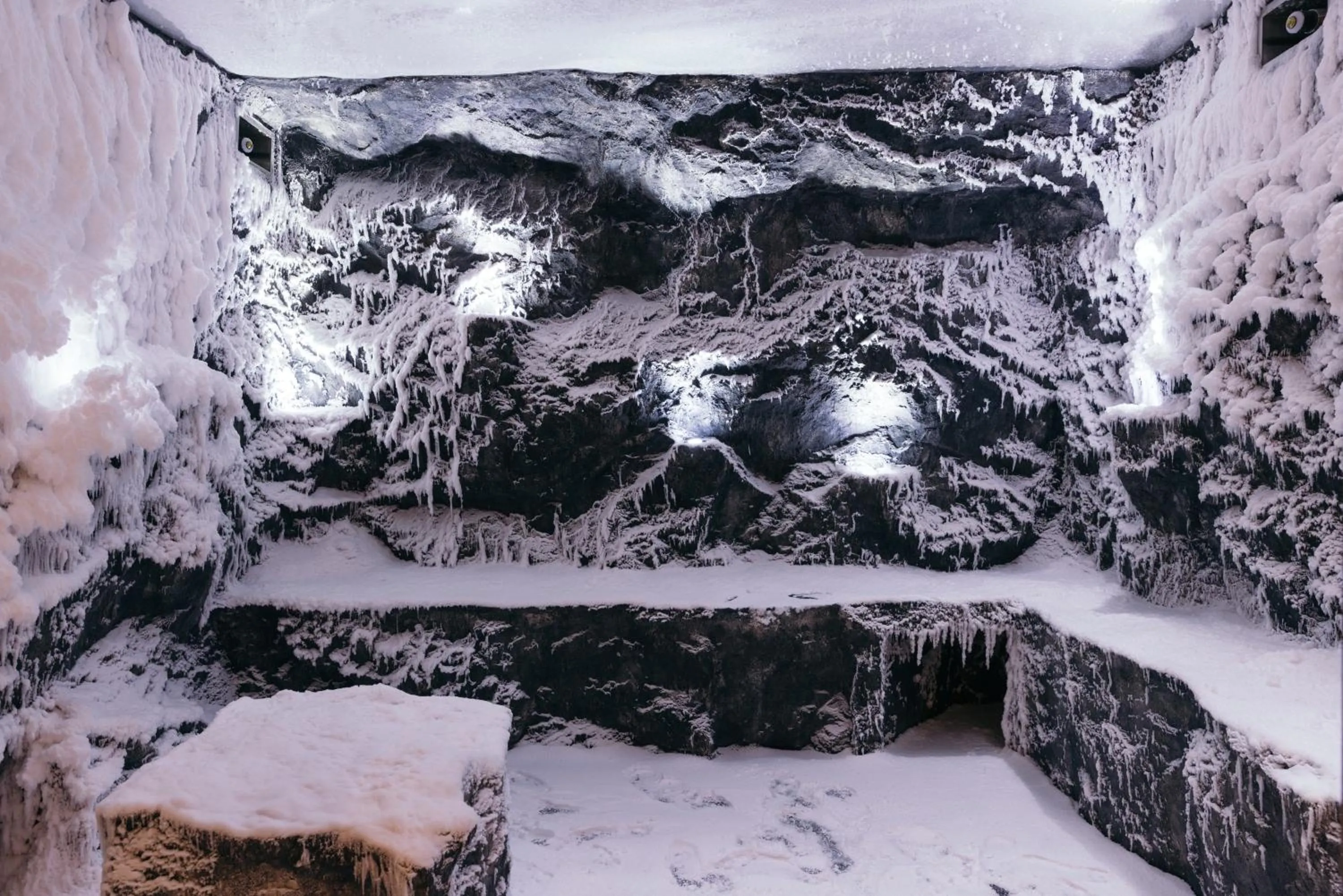 Spa and wellness centre/facilities in la couronne Hotel & Spa