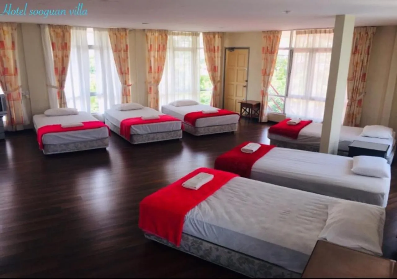 Bed in Soo Guan Villa