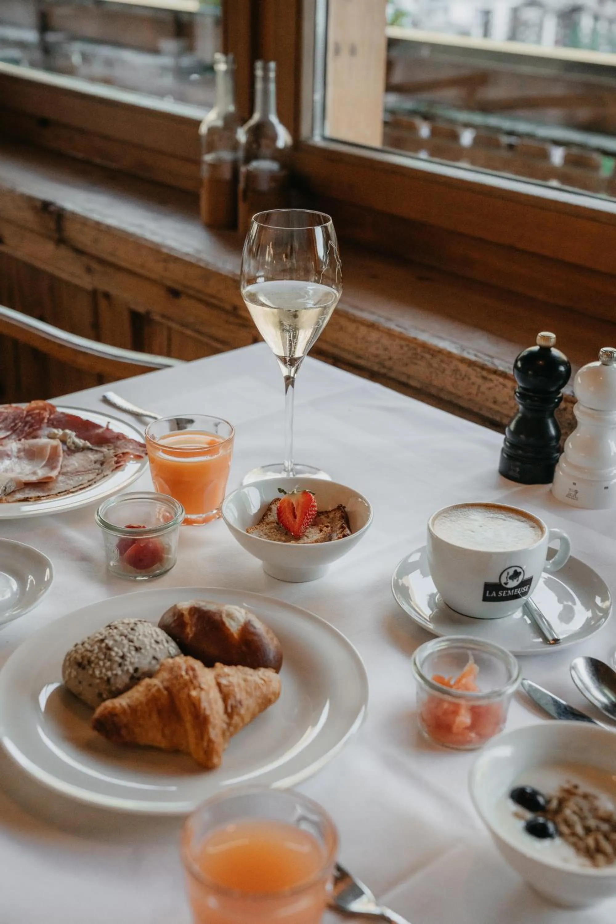 Breakfast in Relais & Chateaux Schönegg