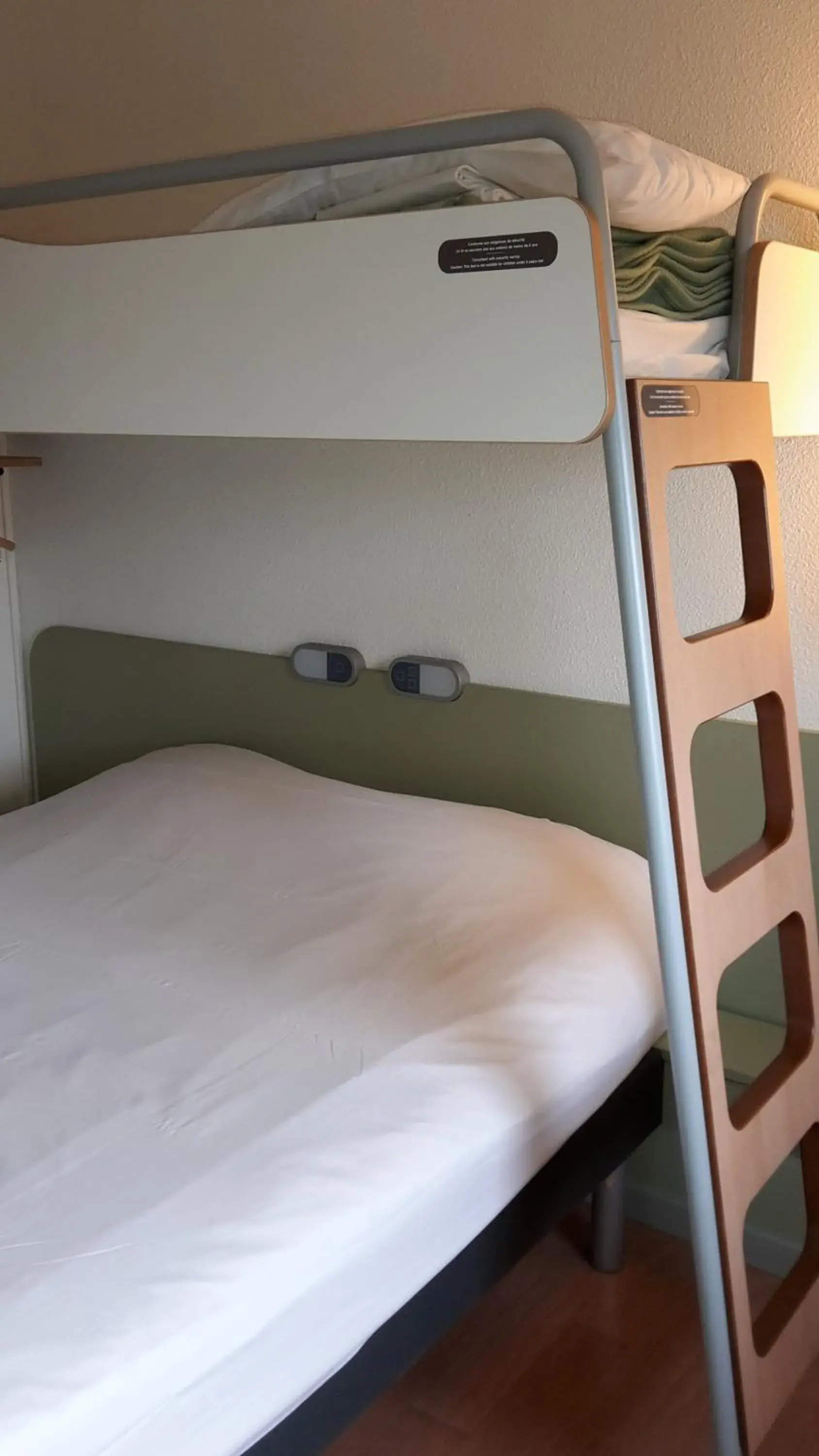 Triple Room in Ibis Budget St Gratien - Enghien-Les-Bains Triple Room in Ibis Budget St Gratien - Enghien-Les-Bains