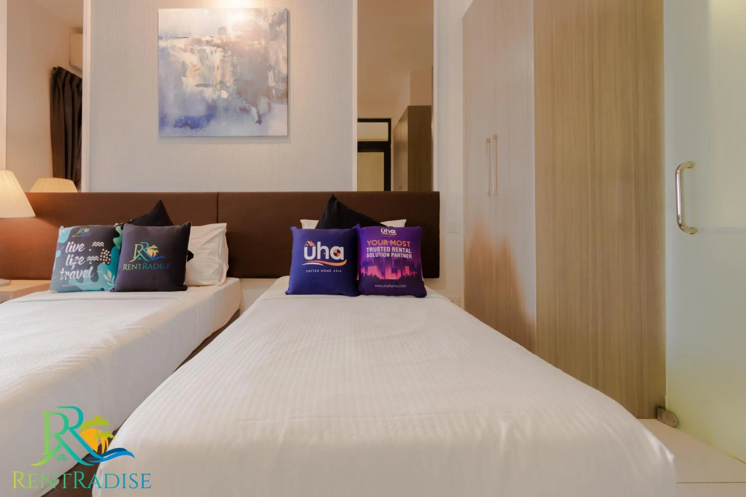 Bedroom, Bed in 1 Tebrau Residences By RR JBcity