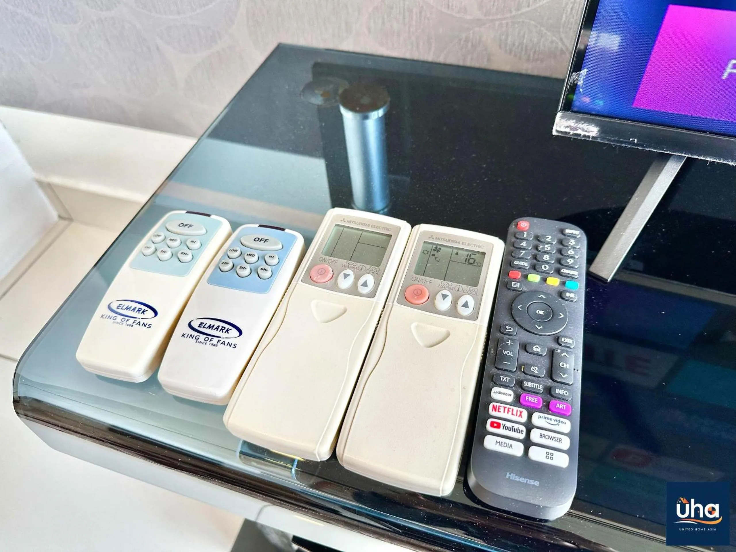 Communal lounge/ TV room in 1 Tebrau Residences By RR JBcity