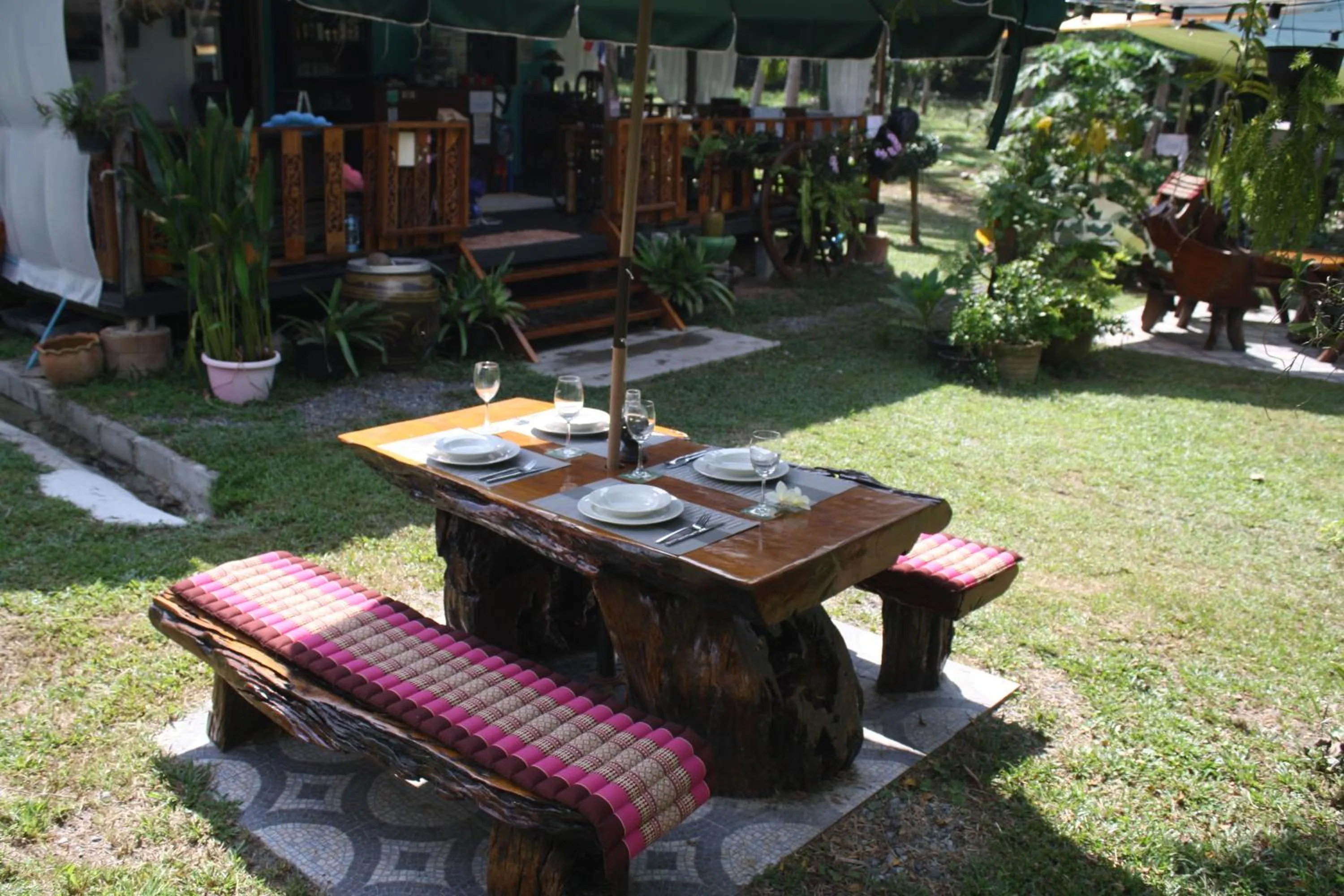 Garden in Kuba Bungalows
