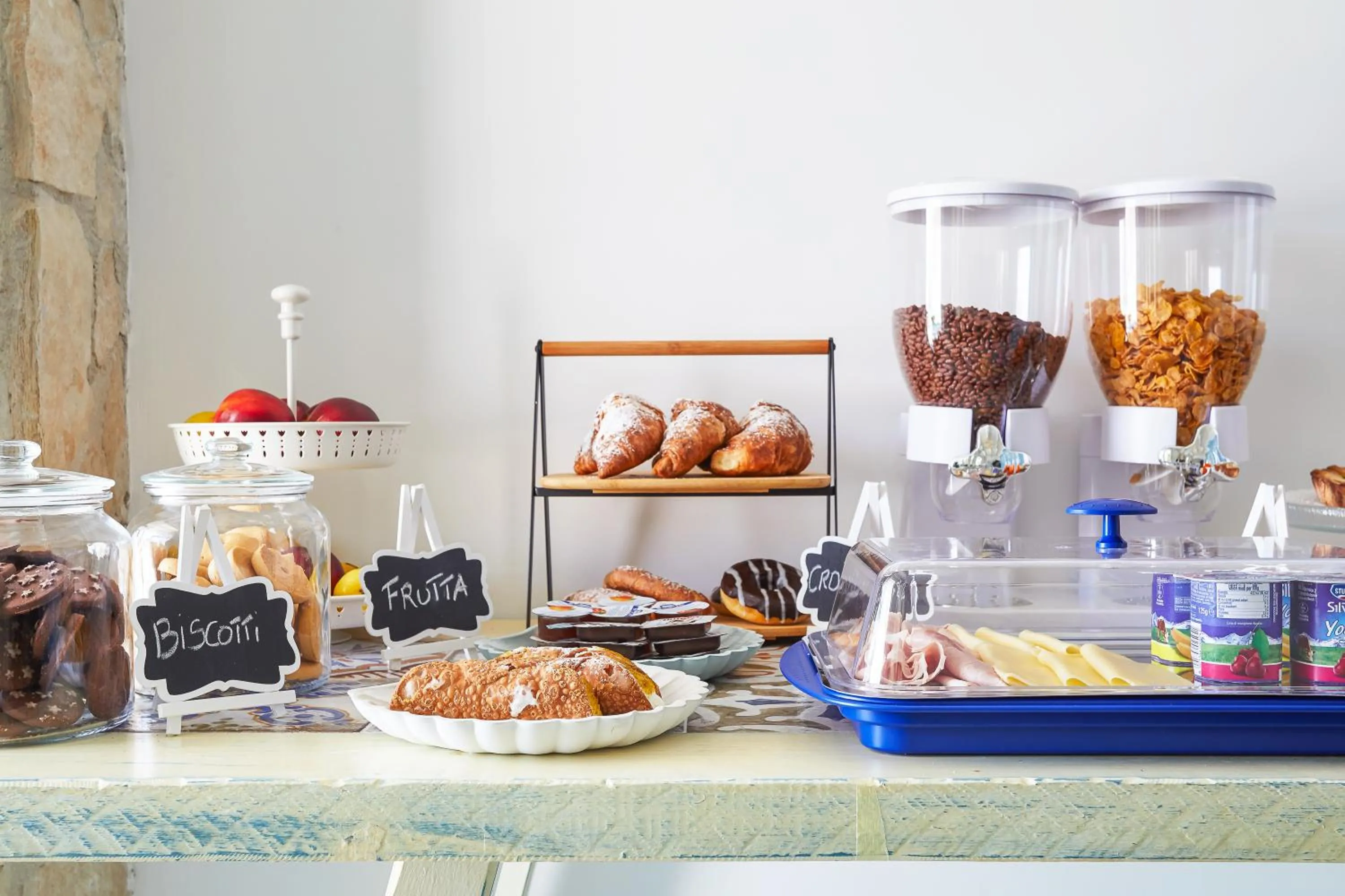 Breakfast in I Gufi Bed & Breakfast Marzamemi