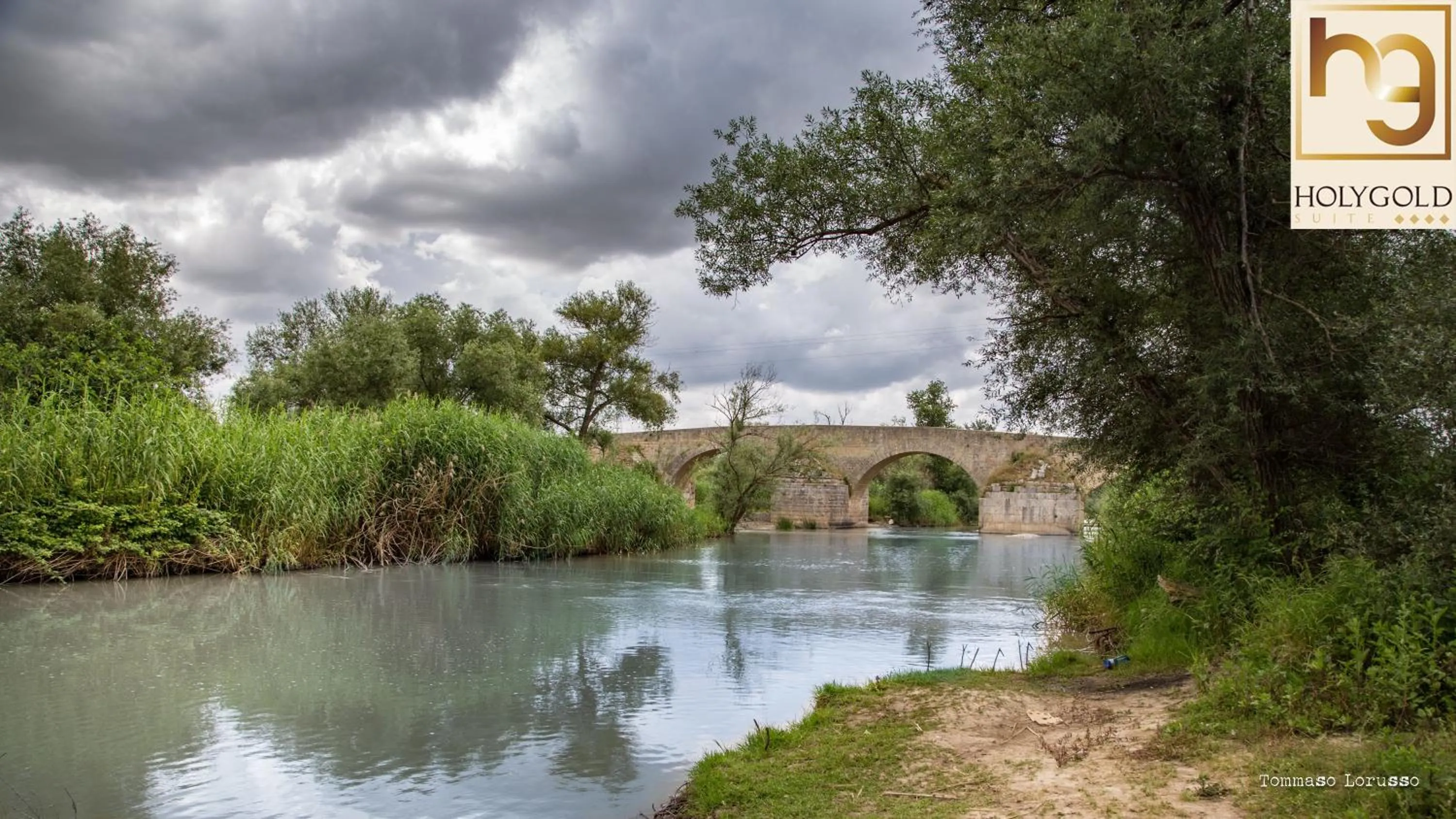 Natural landscape in HOLYGOLD Suite ****