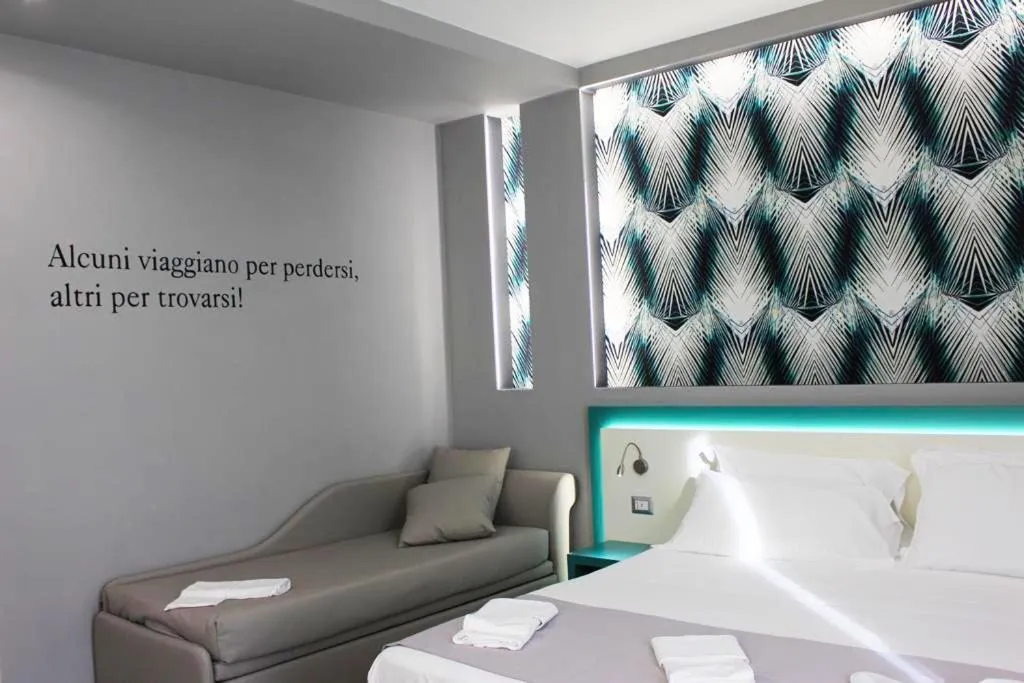 Bed in HOLYGOLD Suite ****