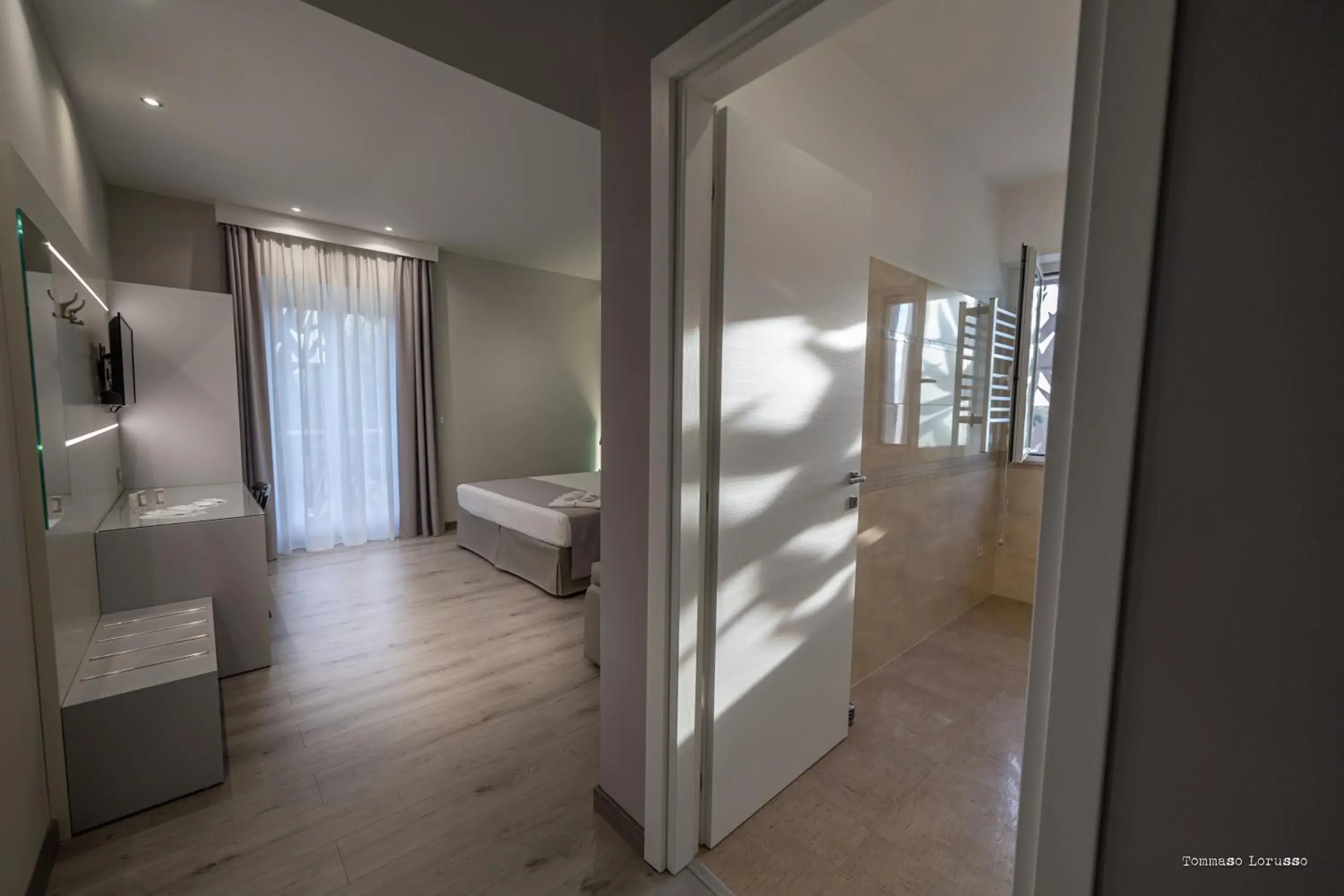 Superior Queen Room with Two Queen Beds in HOLYGOLD Suite **** Superior Queen Room with Two Queen Beds in HOLYGOLD Suite ****