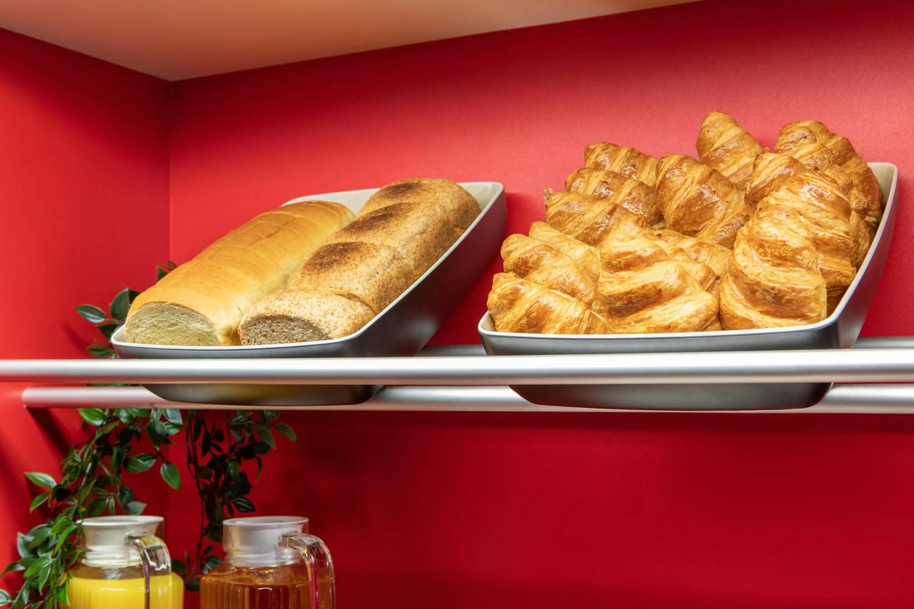 Breakfast in hotelF1 Lille Metropole