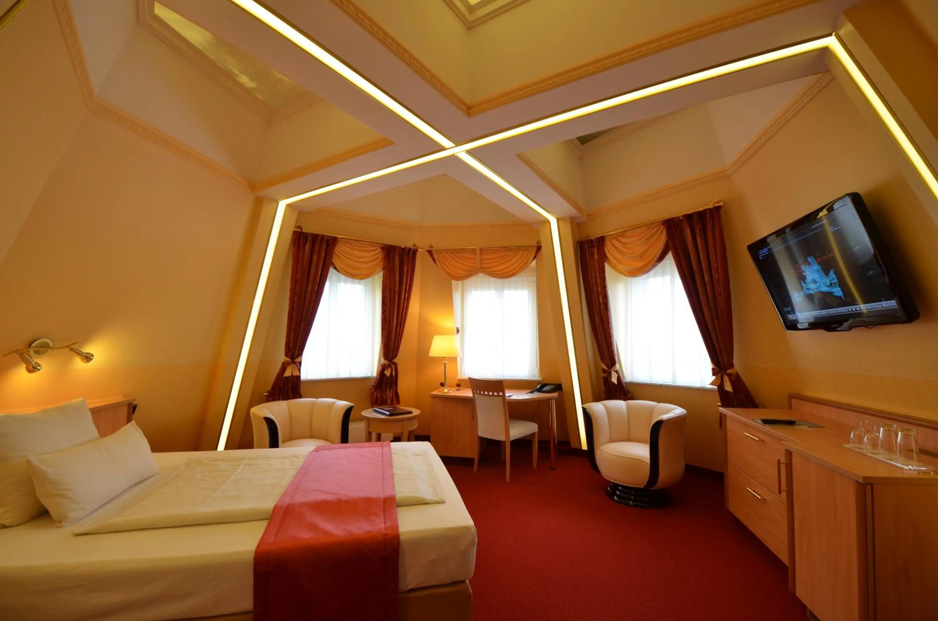 Photo of the whole room, Bed in Hotel Mack Private Inn