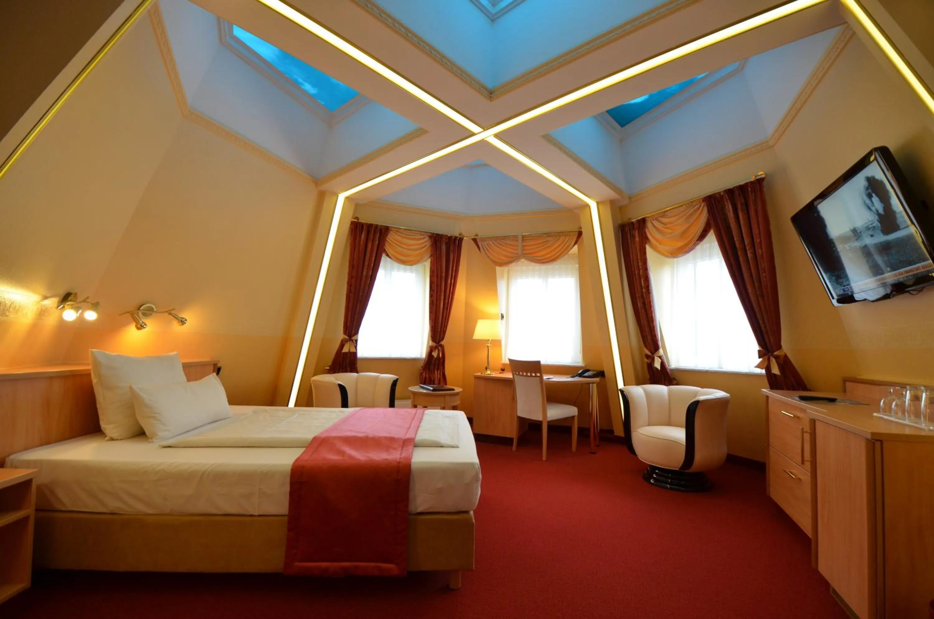 Photo of the whole room, Bed in Hotel Mack Private Inn