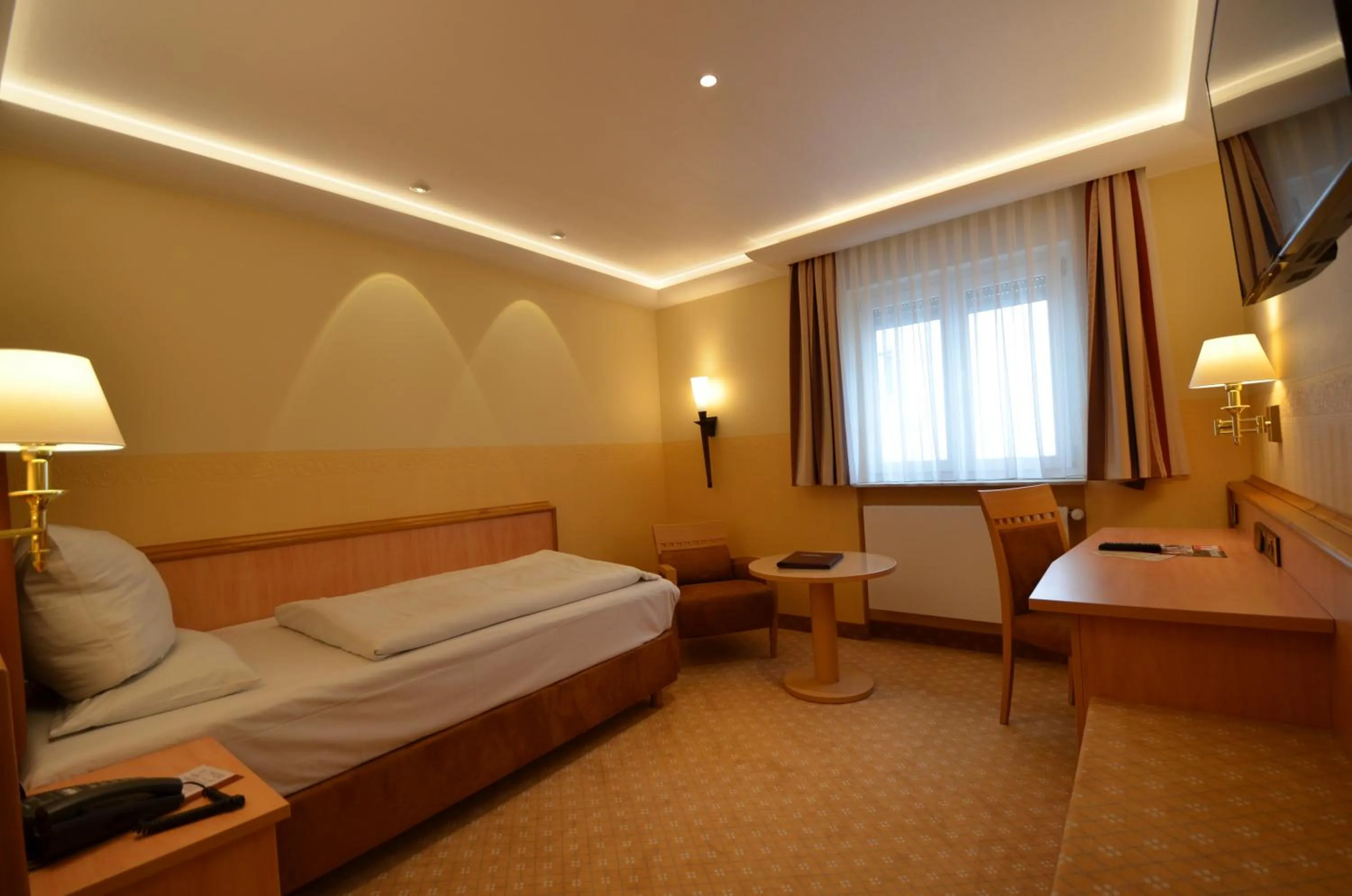 Photo of the whole room, Bed in Hotel Mack Private Inn