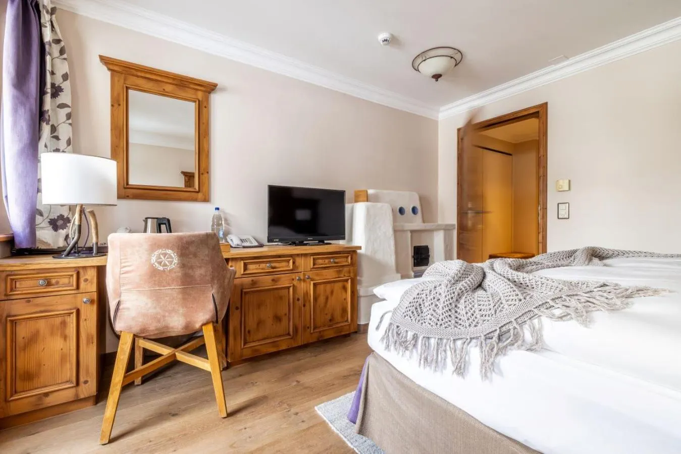 Bed in BelArosa Suiten & Wellness