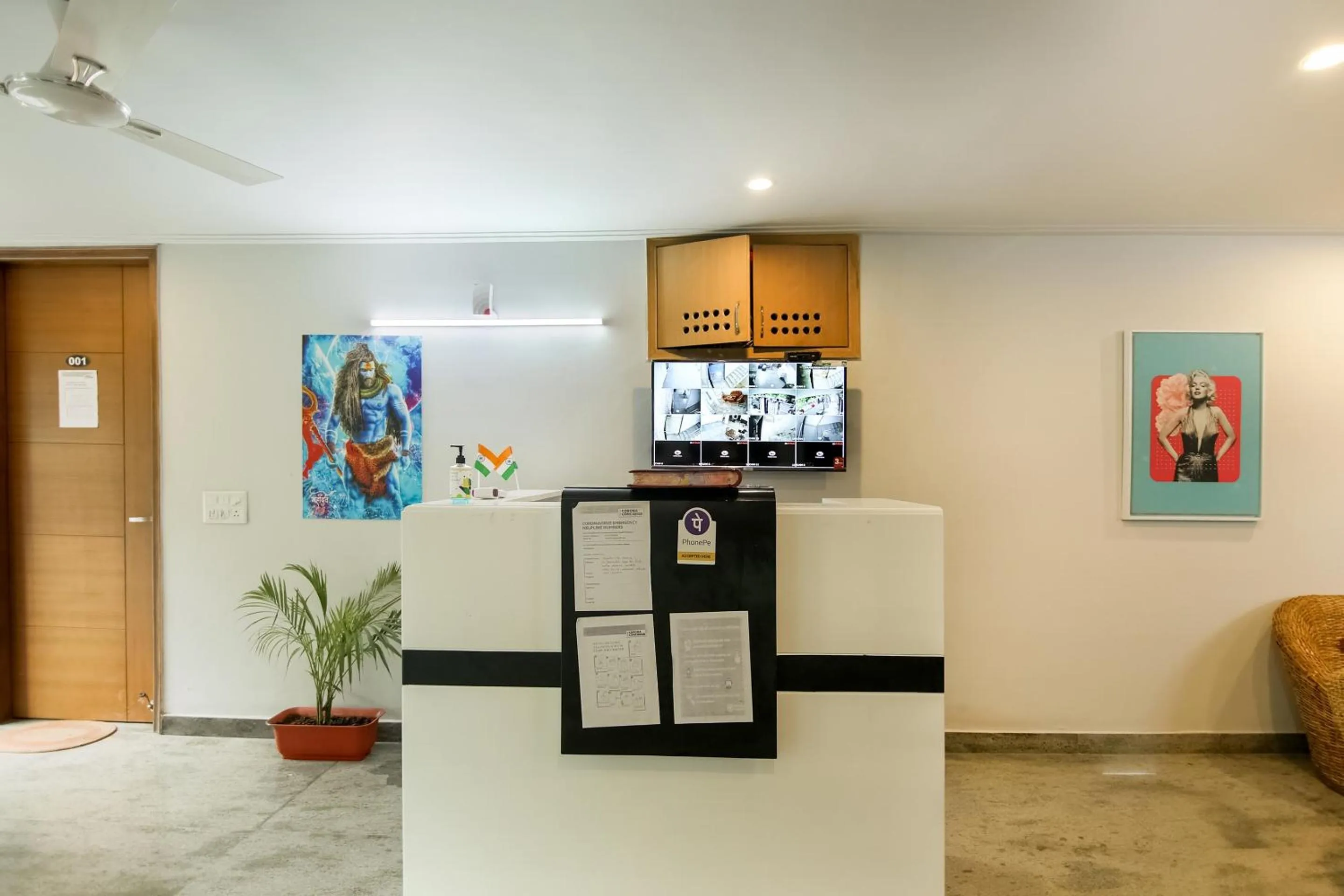 Lobby or reception in Hotel O VIJAYA RESIDENCY