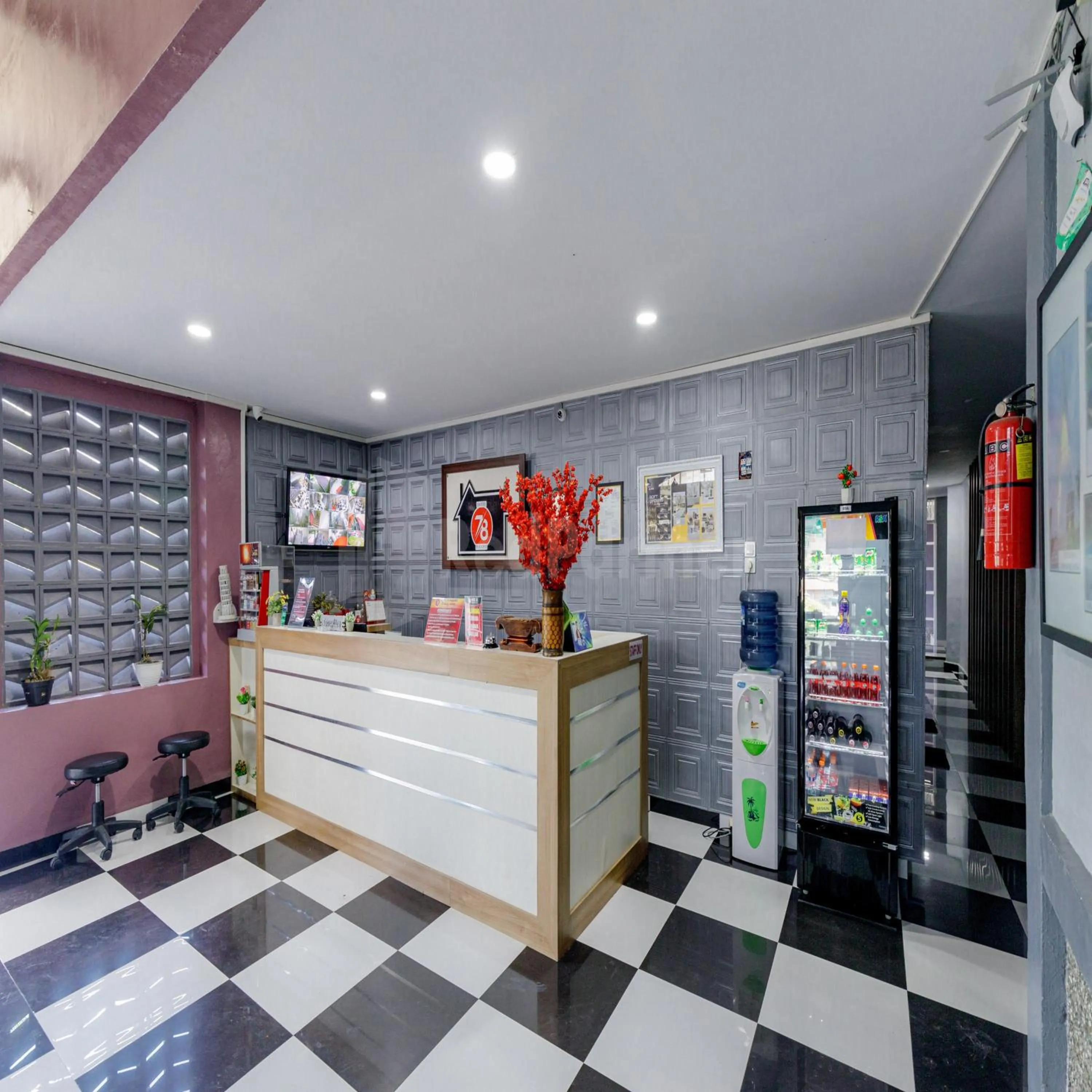 Lobby or reception in Hotel 78 Parapat Mitra RedDoorz