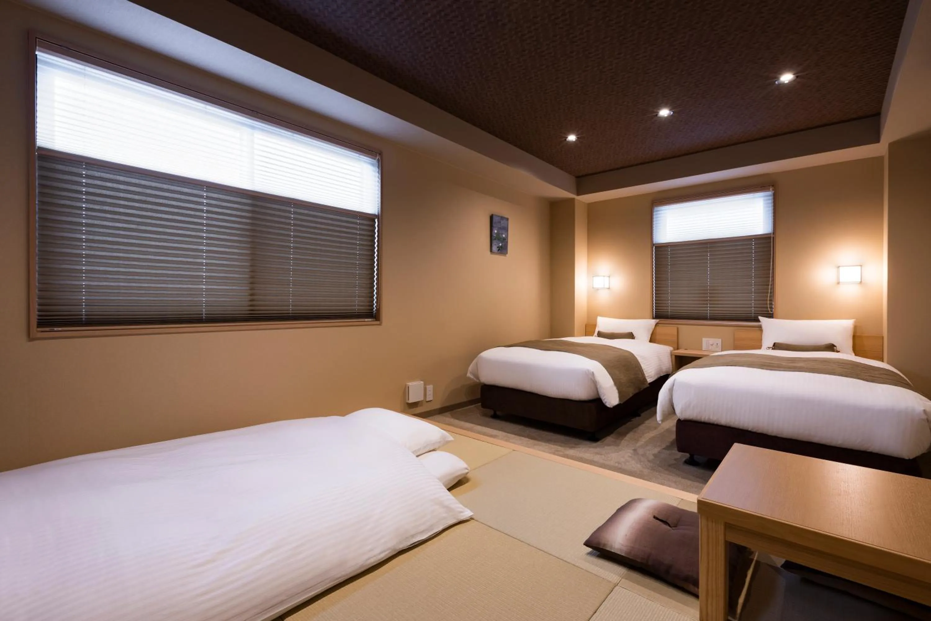 Photo of the whole room, Bed in Rinn Kitagomon