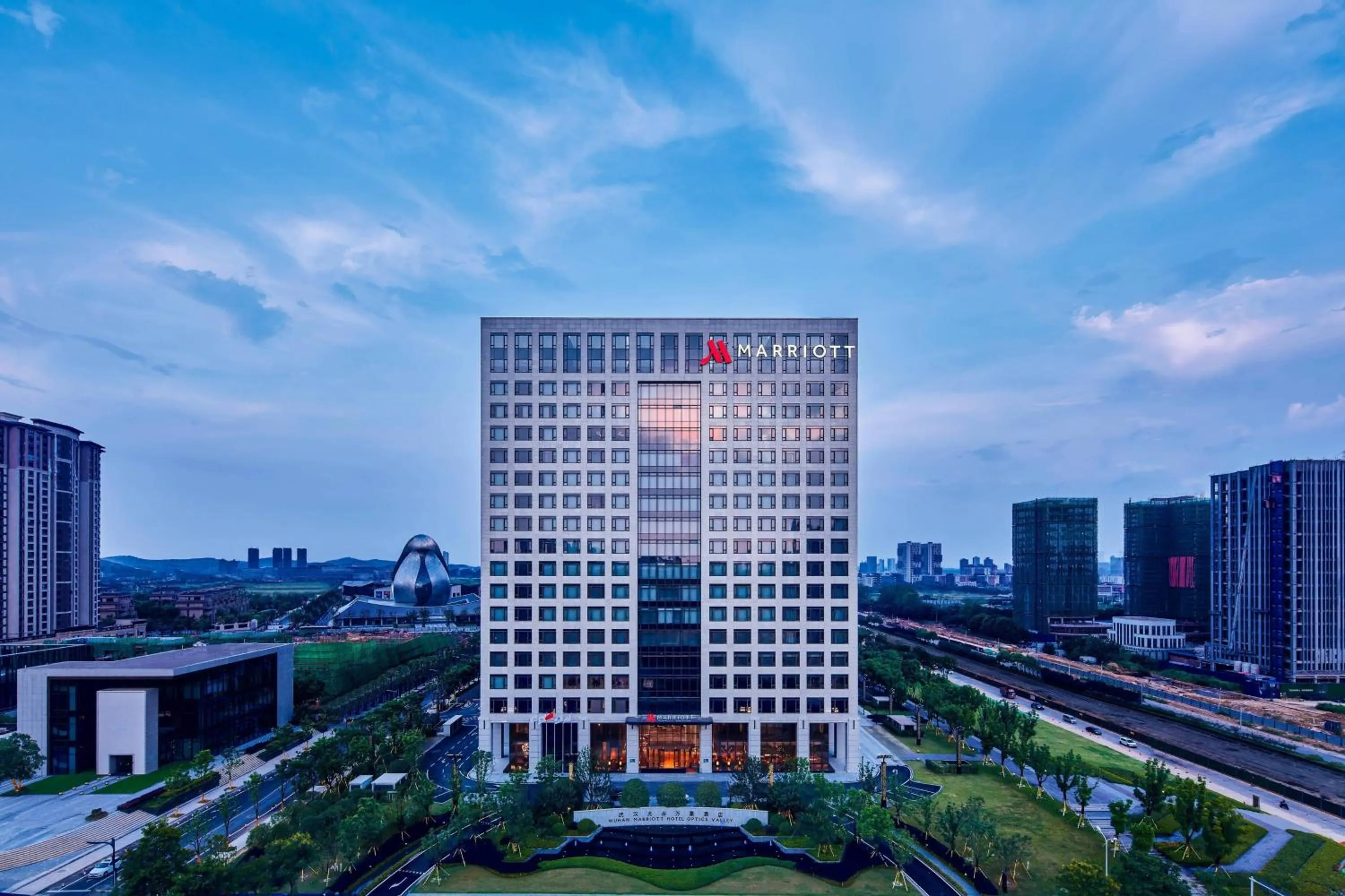 Property building in Wuhan Marriott Hotel Optics Valley