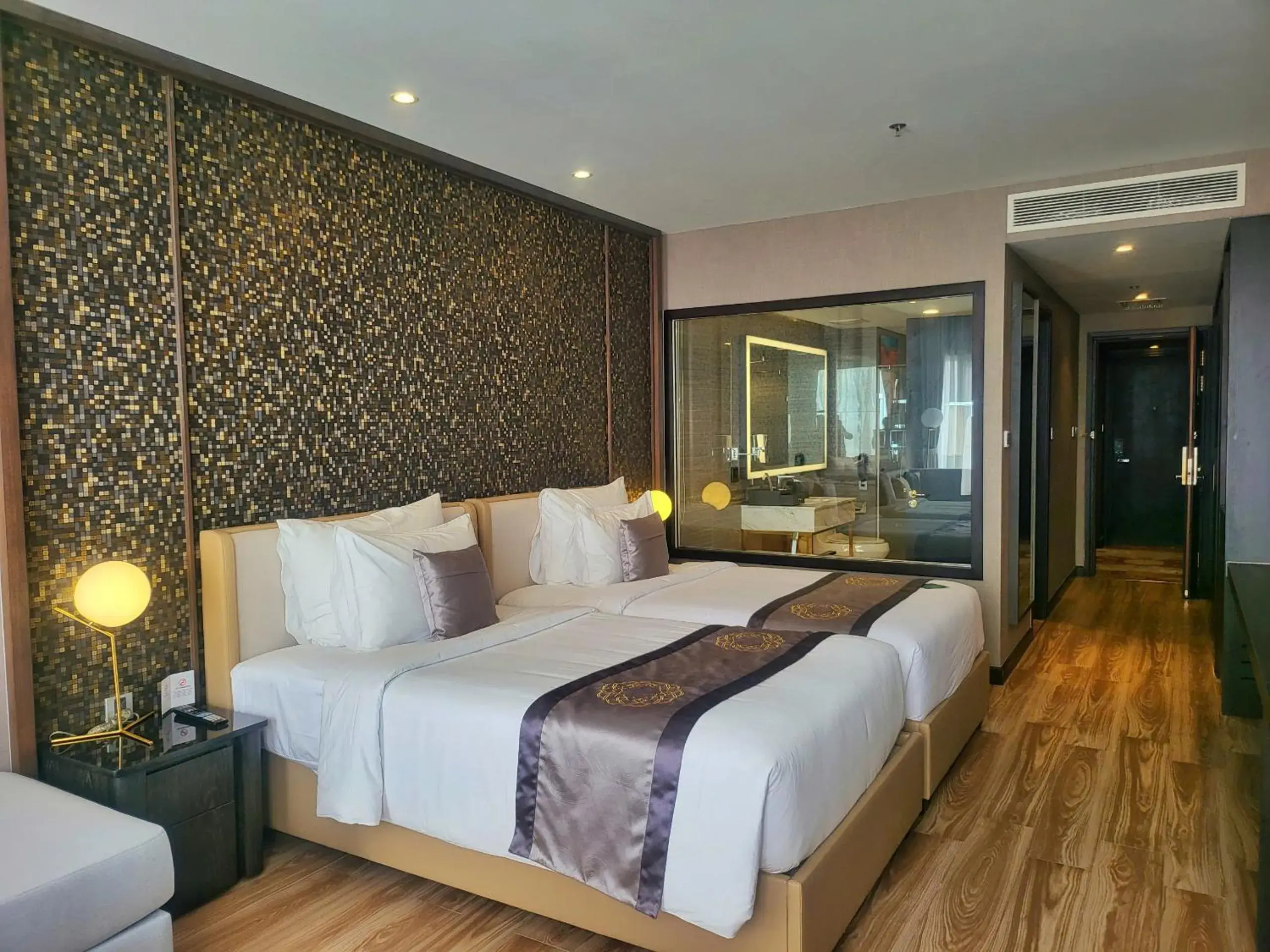 Deluxe Twin Room in Diamond Stars Ben Tre Hotel Deluxe Twin Room in Diamond Stars Ben Tre Hotel