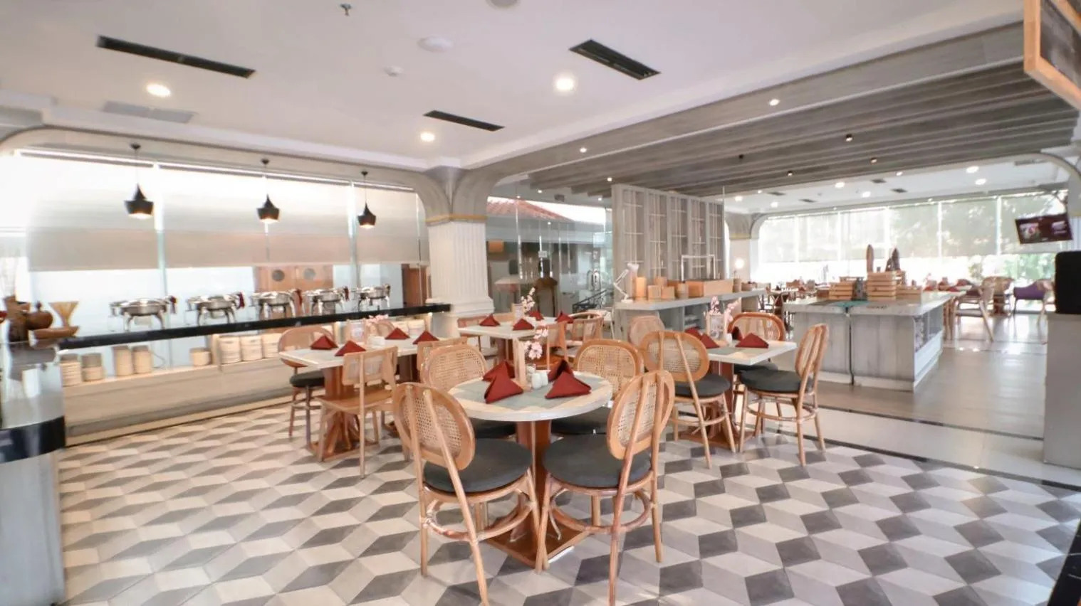 Restaurant/places to eat in FIM by Zigna