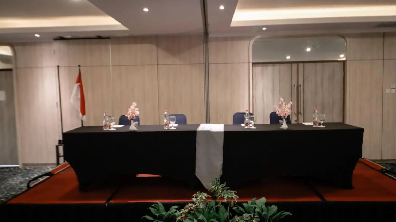 Meeting/conference room in FIM by Zigna