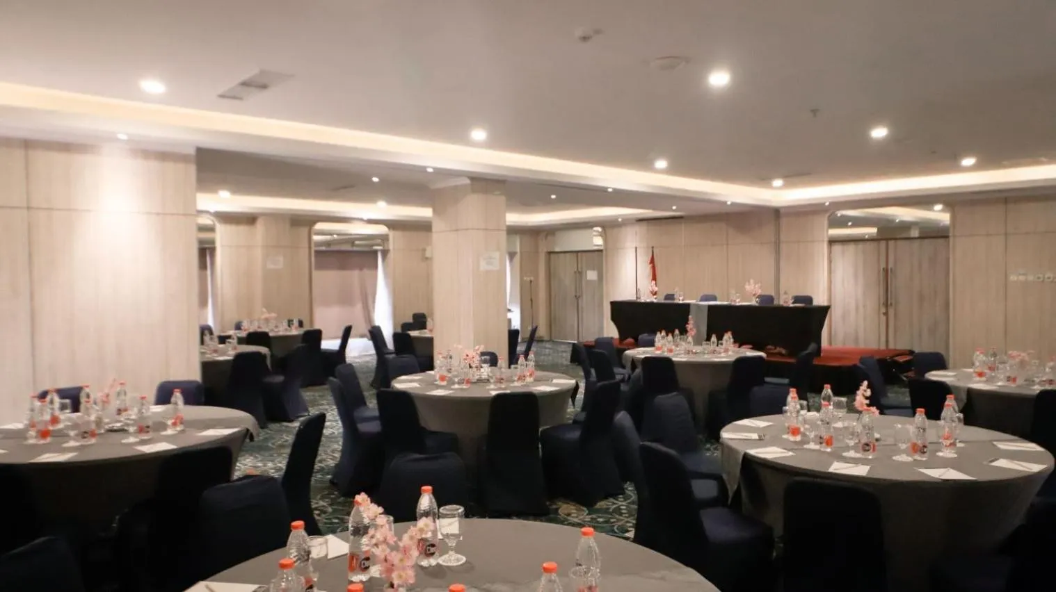 Meeting/conference room in FIM by Zigna