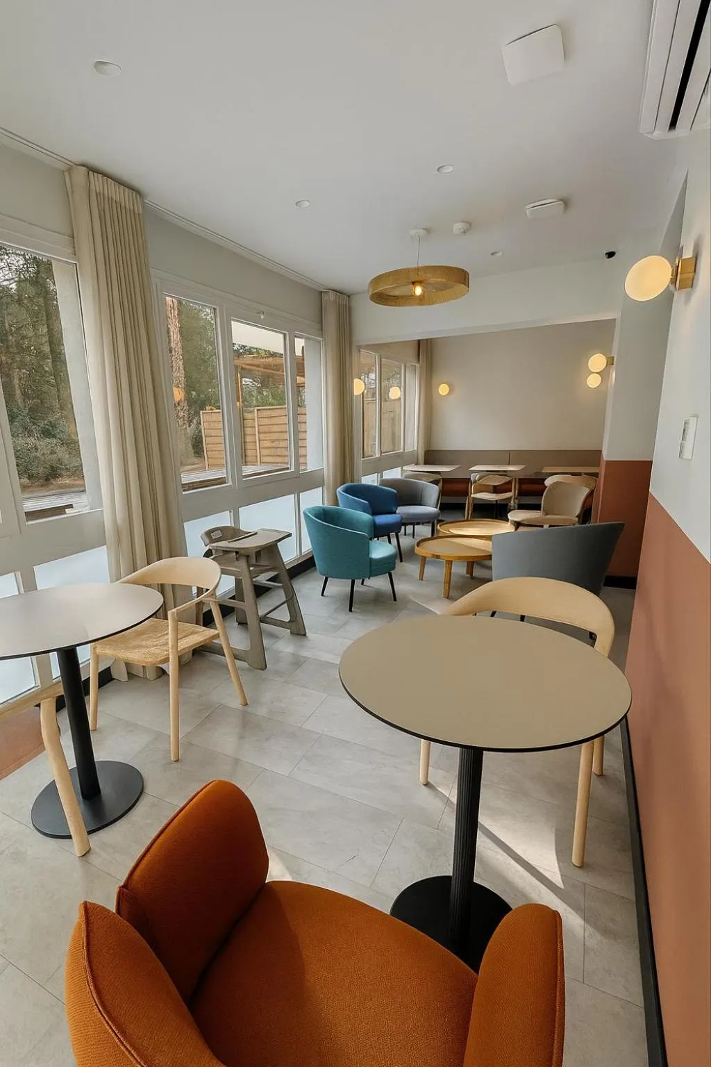 Living room in Logis Hôtel de Port d'Alon - St Cyr sur Mer