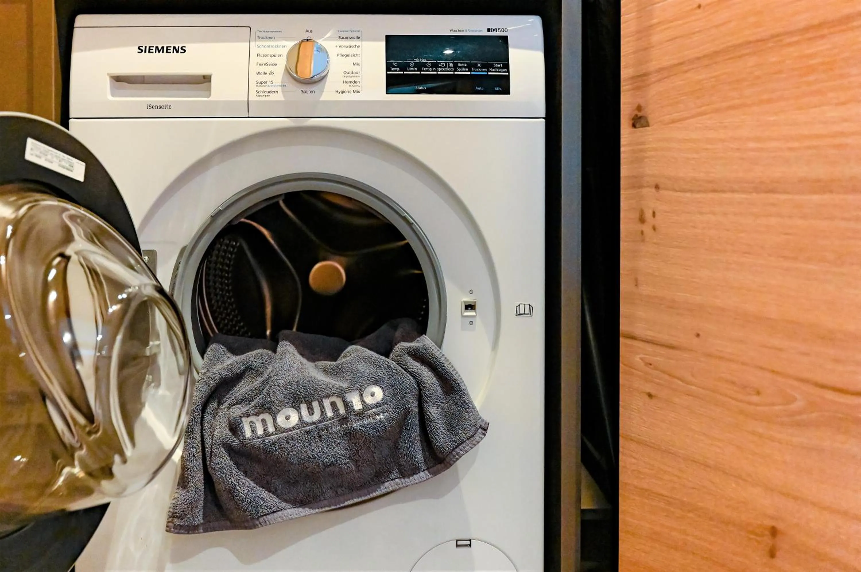 washing machine in moun10 urlaubswohnen