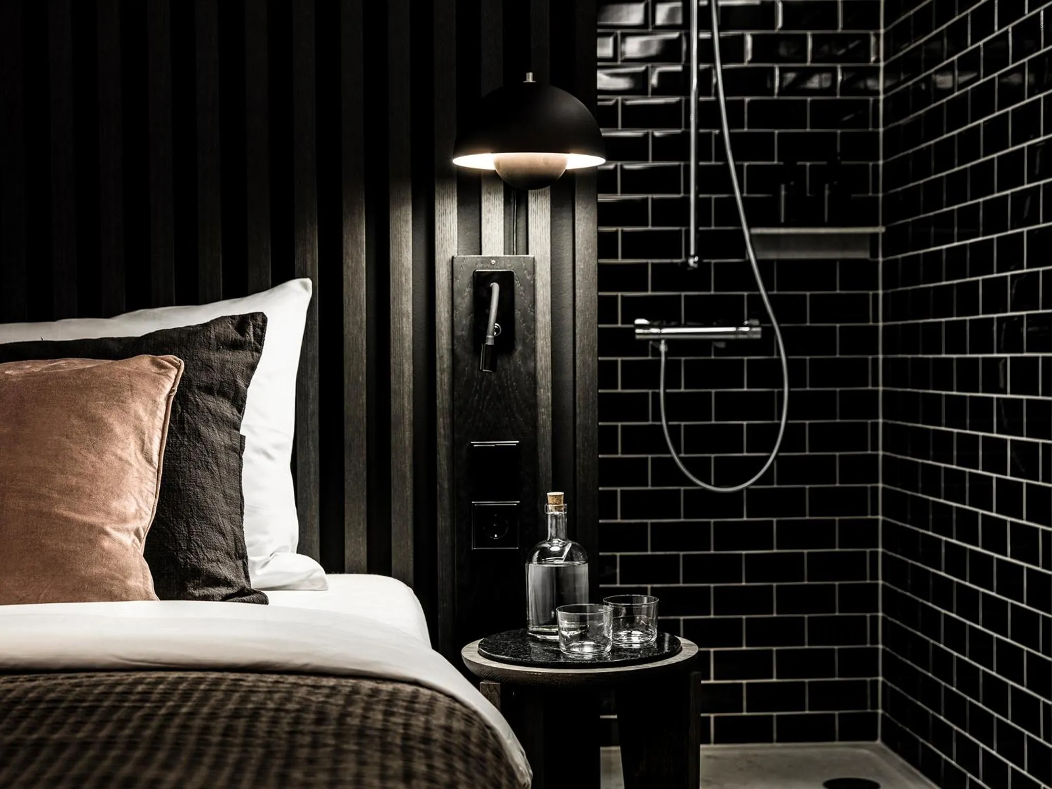 Shower, Bed in Mauritzhof Hotel Münster