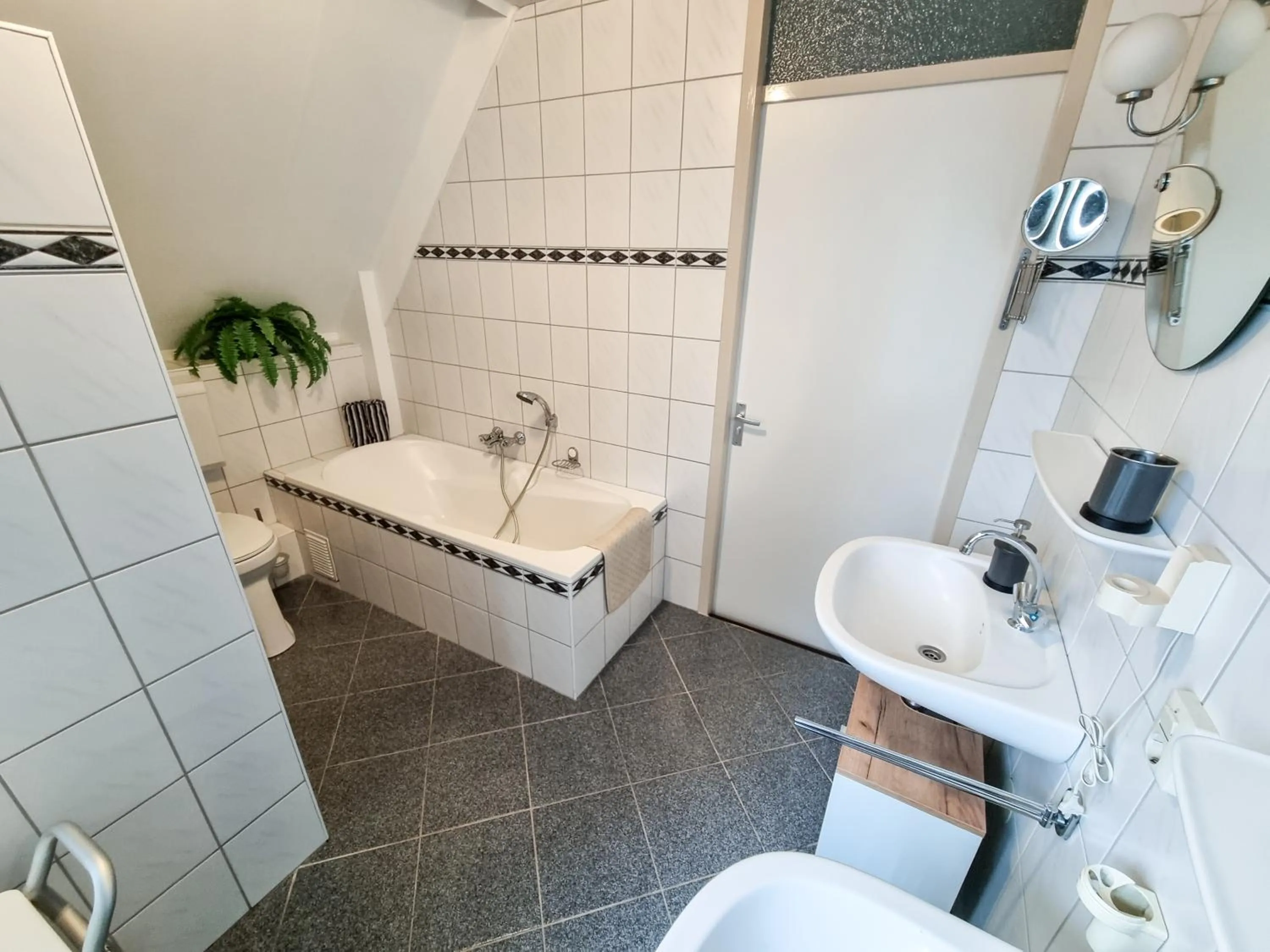 Bathroom in B&B overnachting de Margriet