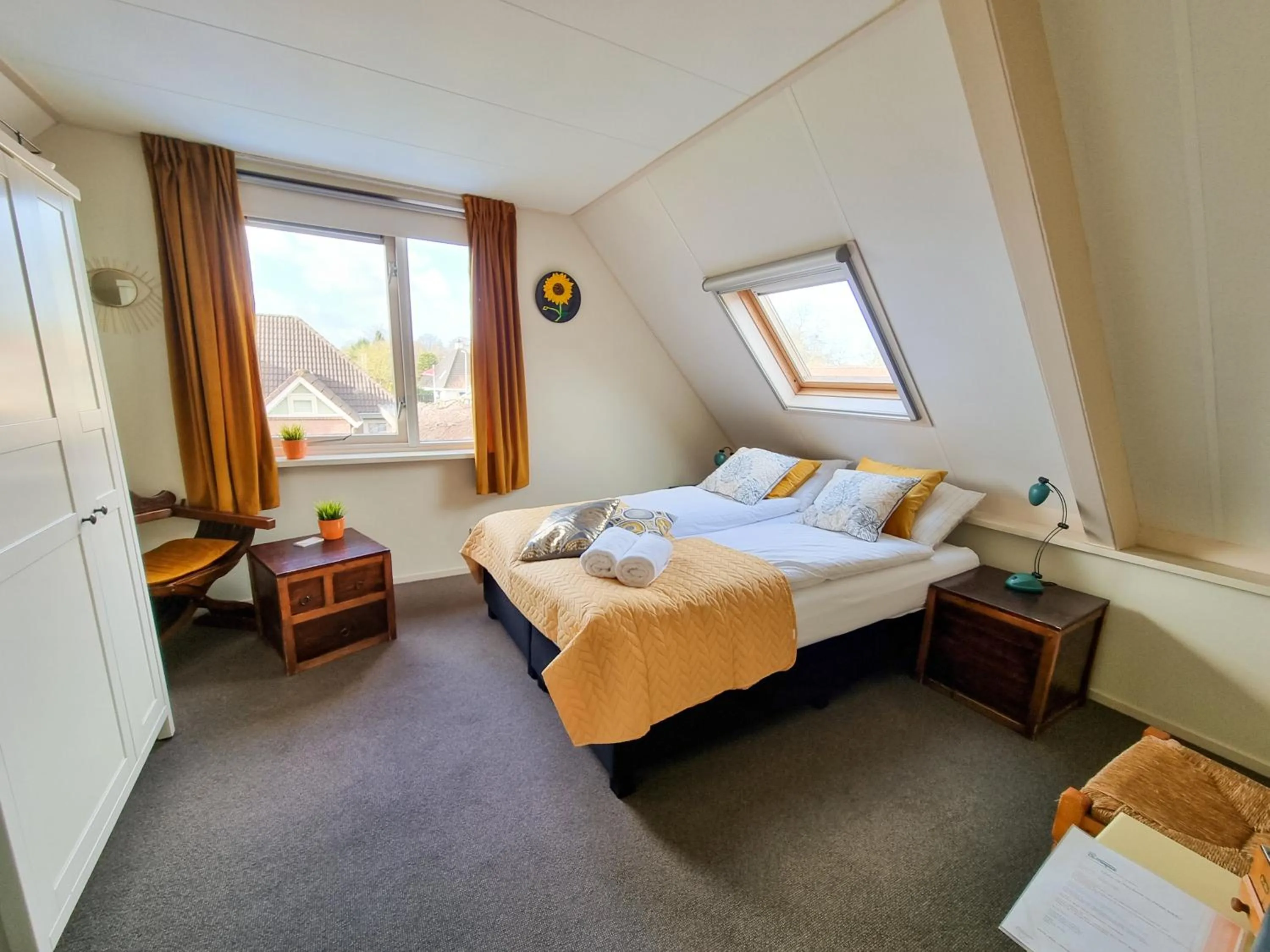 Bedroom, Bed in B&B overnachting de Margriet