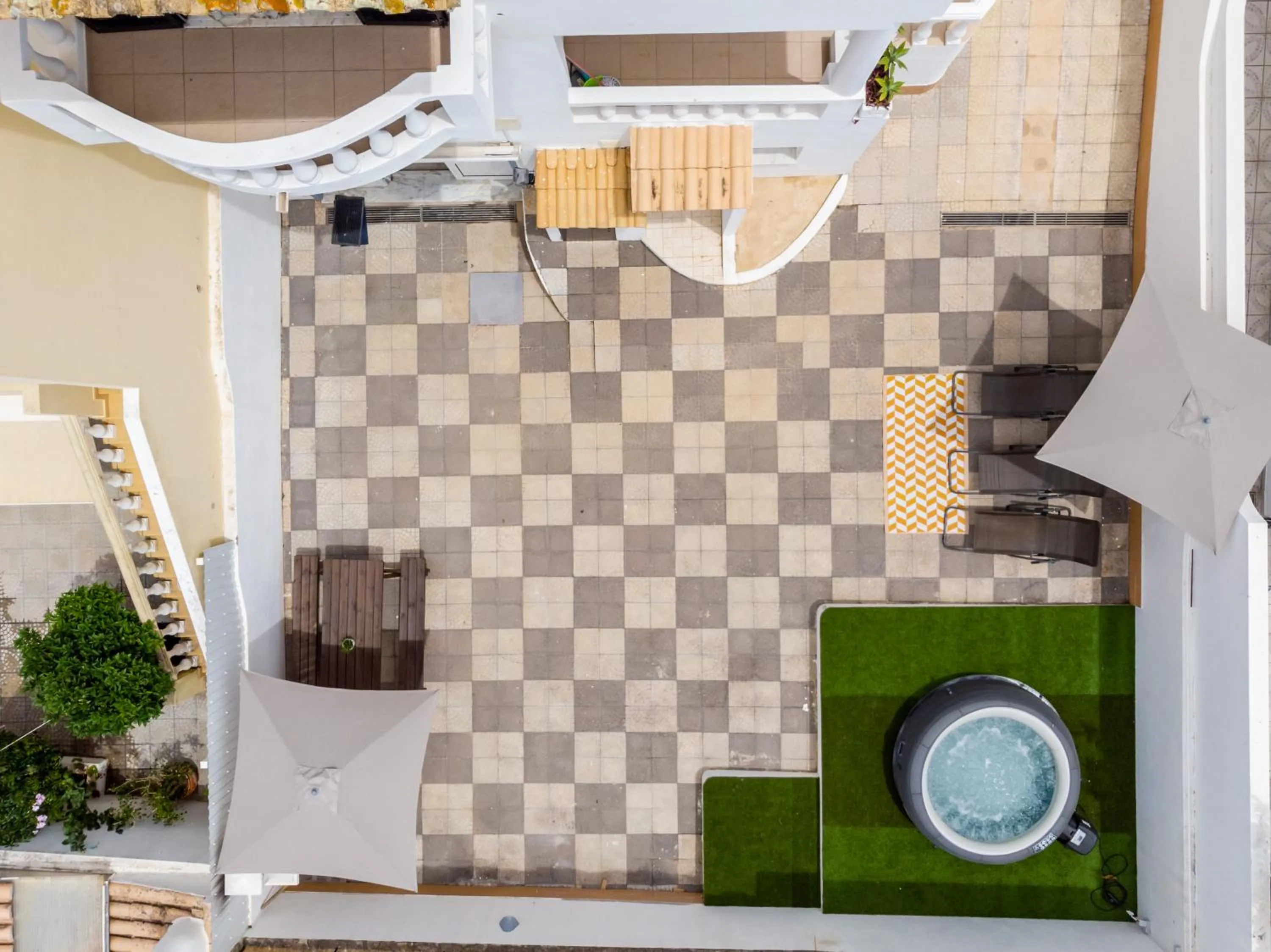 Bird's eye view in Best Guest Residence