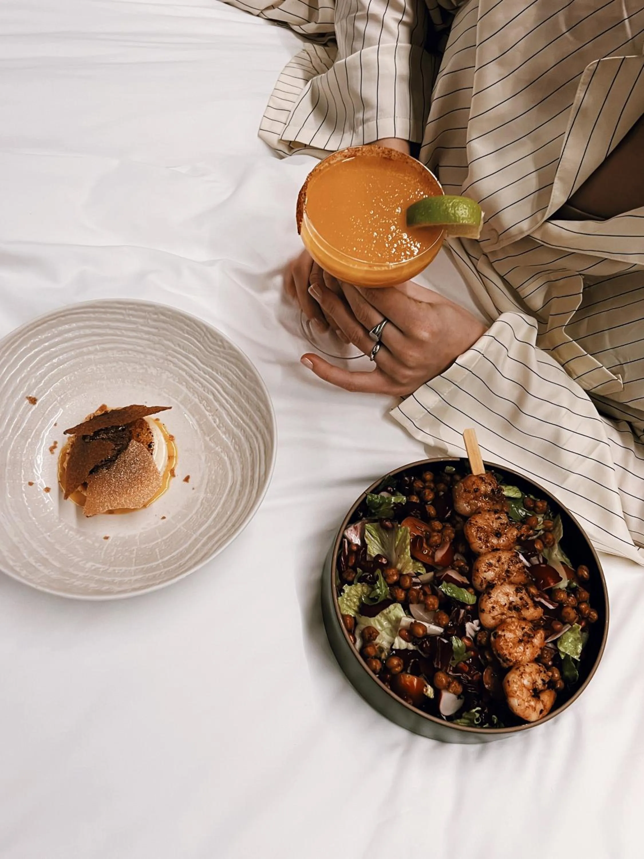 Food and drinks in Mana Sleep & Spa