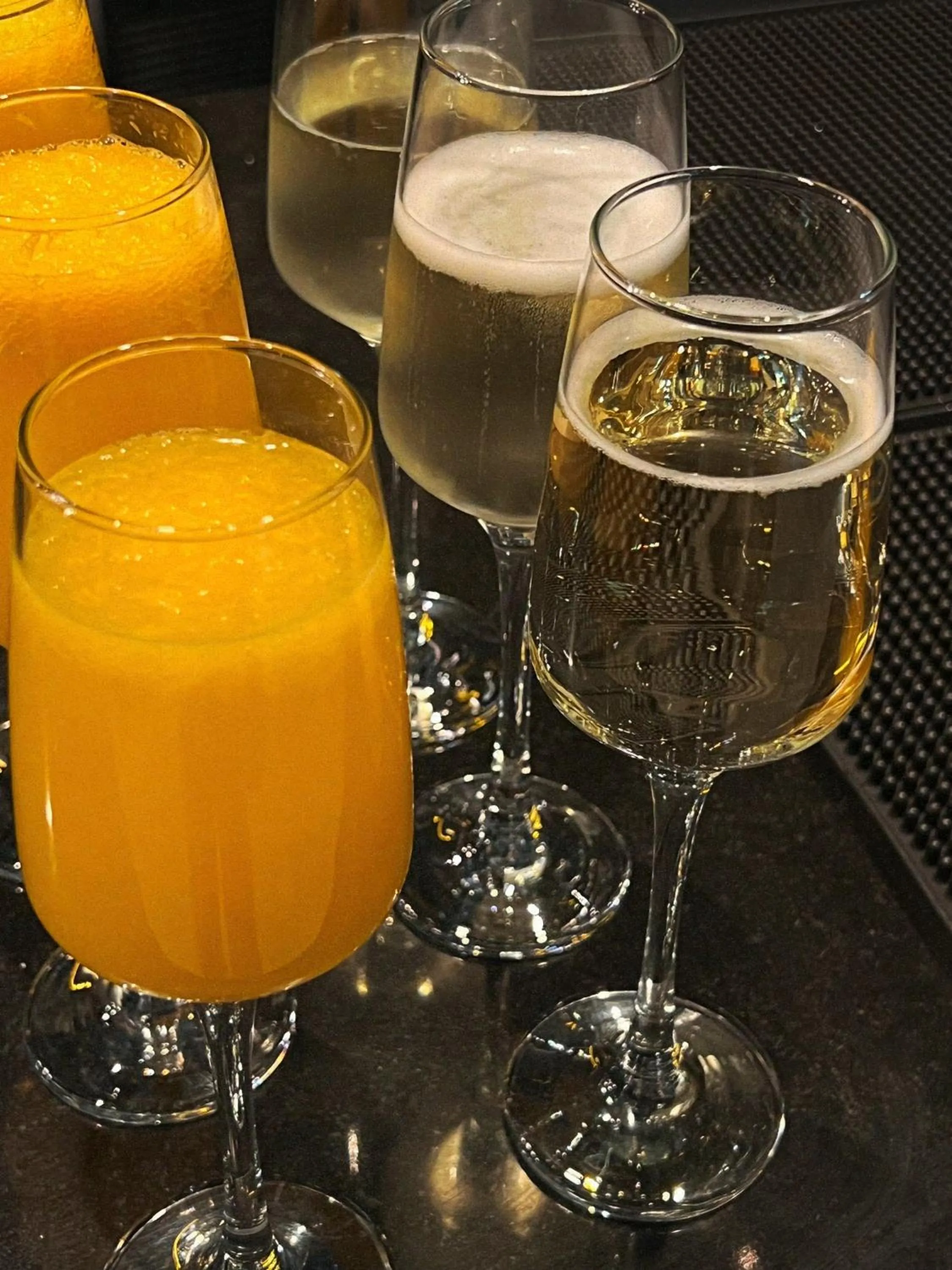 Food and drinks in Mana Sleep & Spa