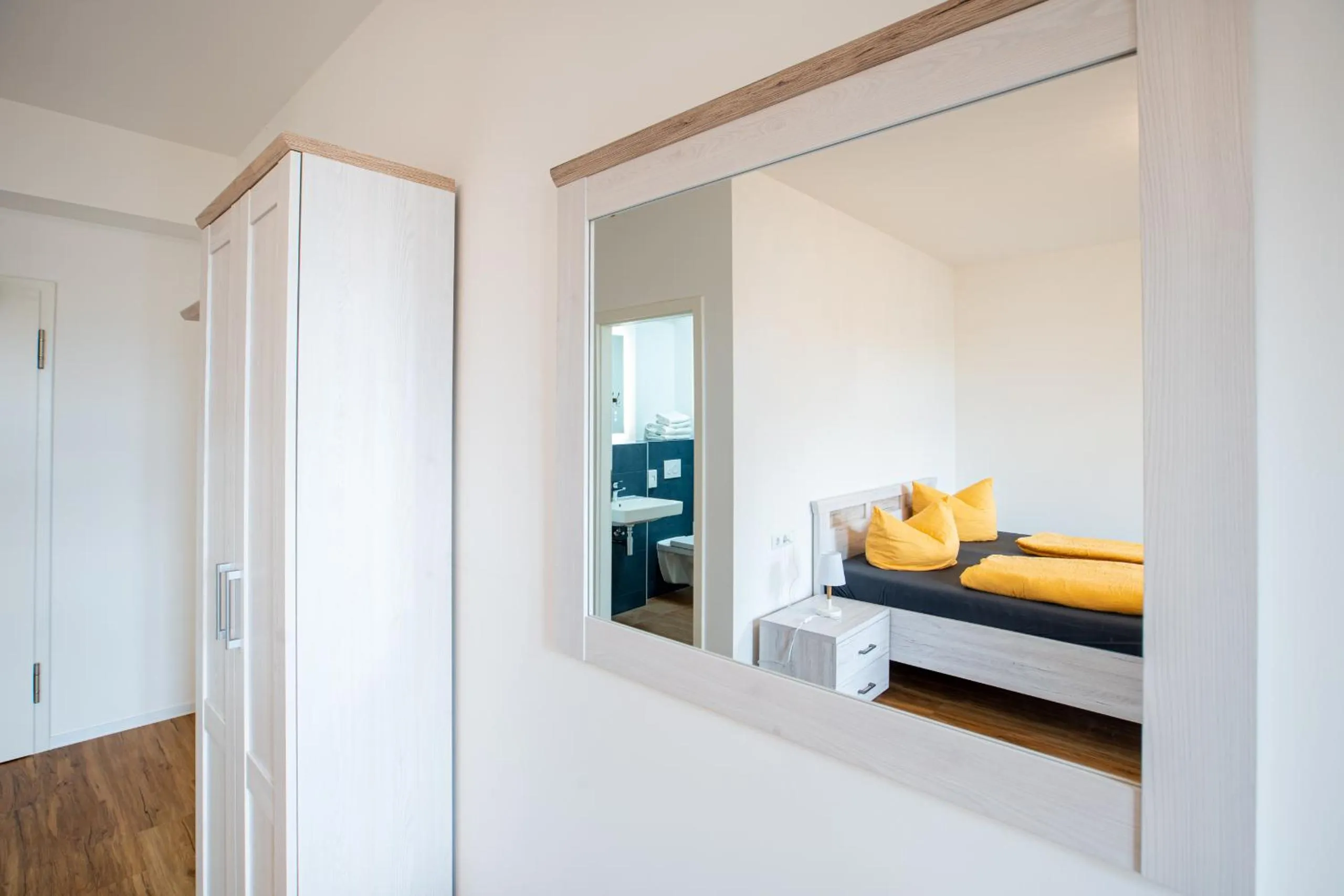 Photo of the whole room, Bed in Gwuni B&B