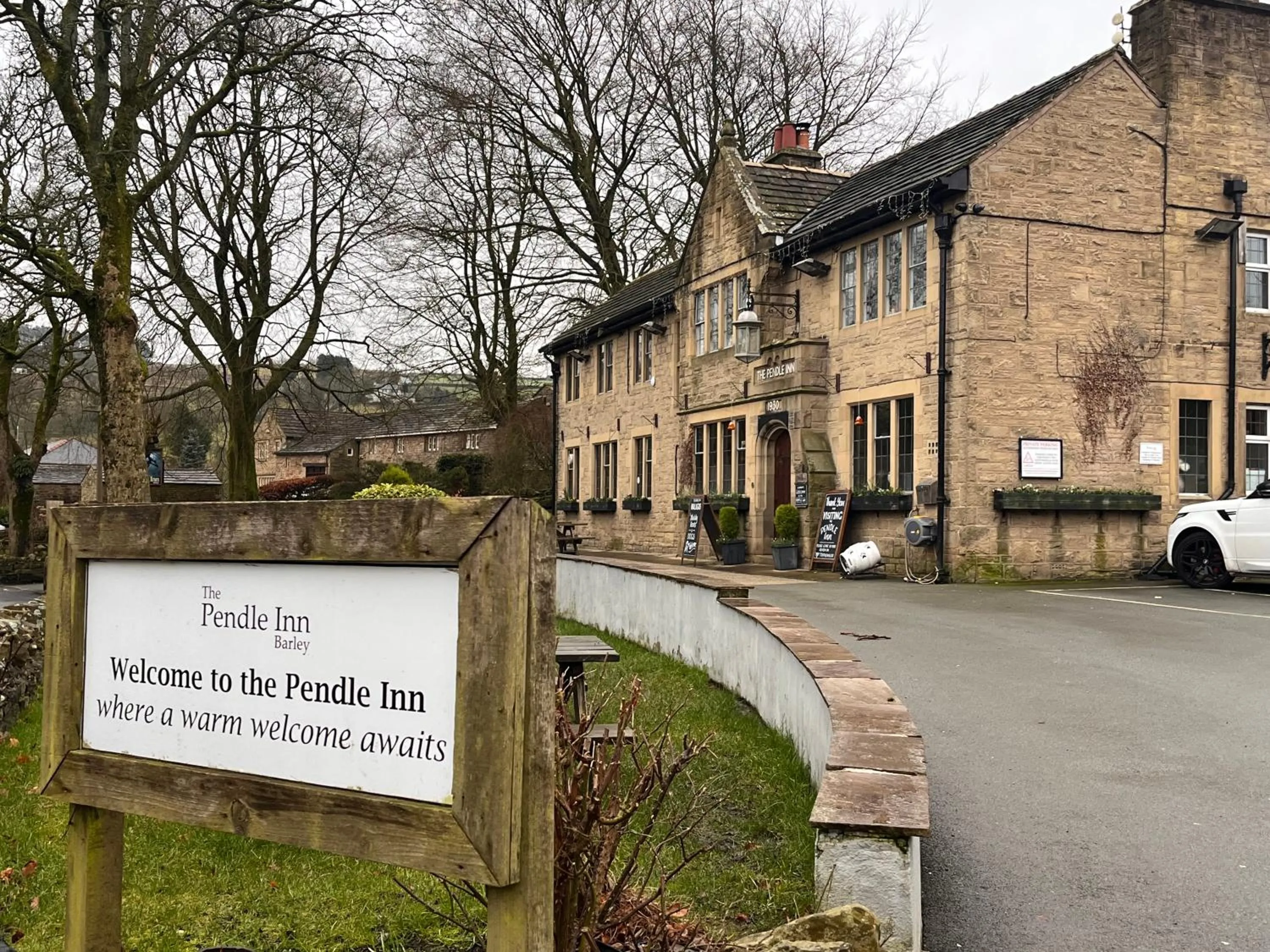 Property building in Pendle Inn