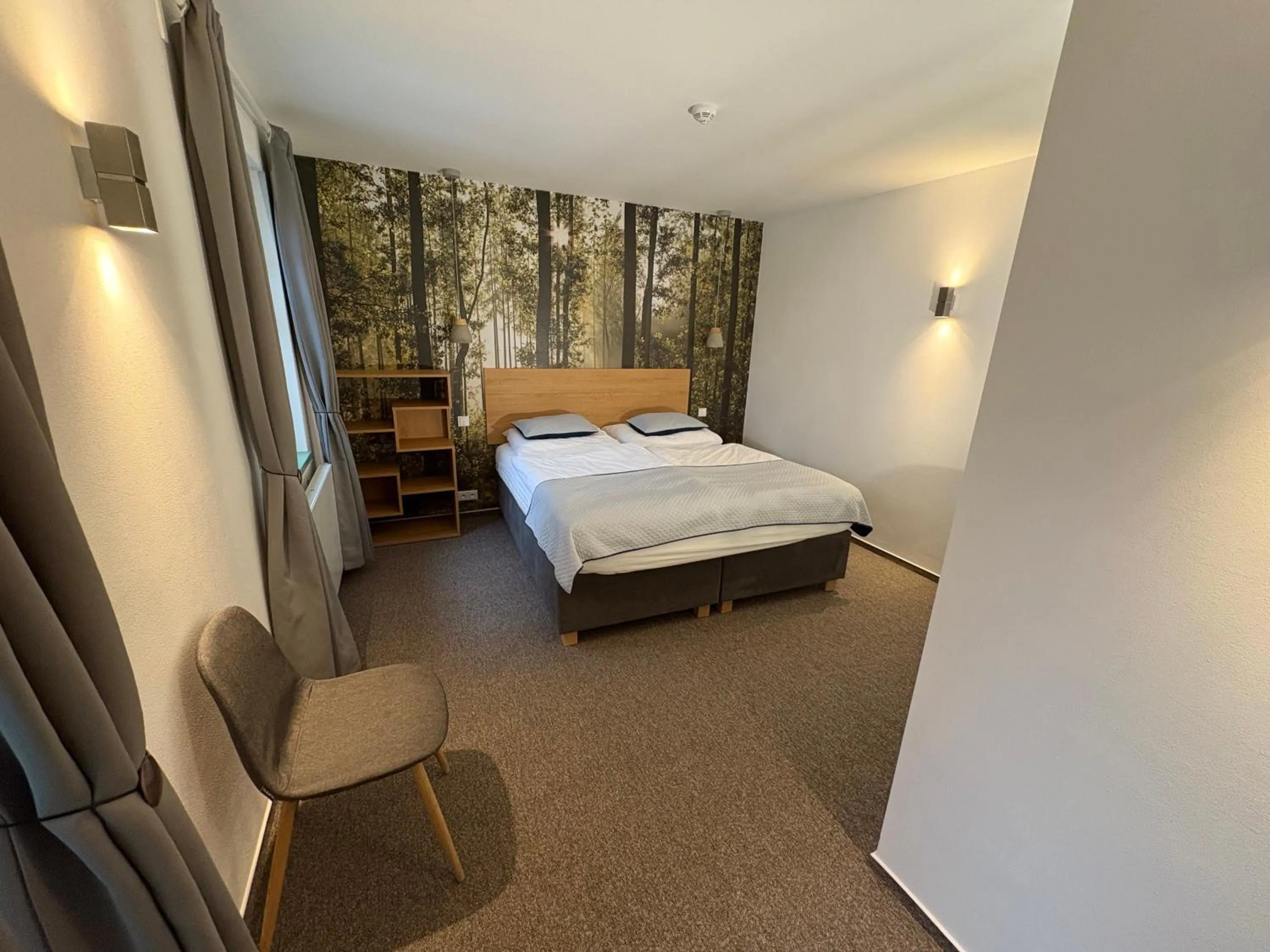 Bed in Pension Jitřenka Hřensko - Breakfast Included & Free Parking