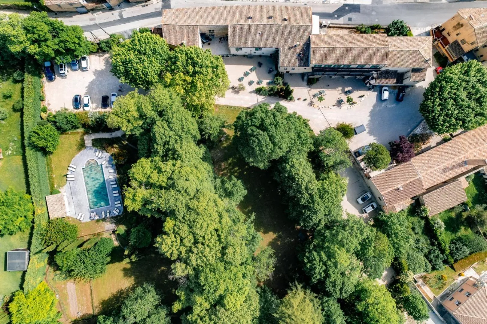 Property building in Hôtel & SPA Ventoux Provence "Domaine des Tilleuls"