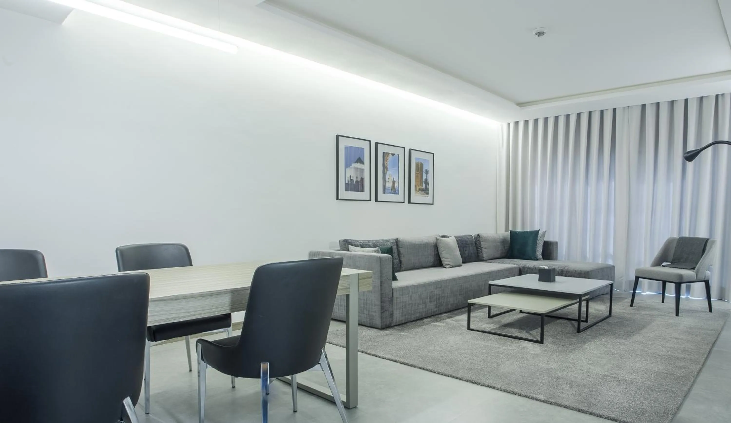 Living room in Makass Appart Hotel