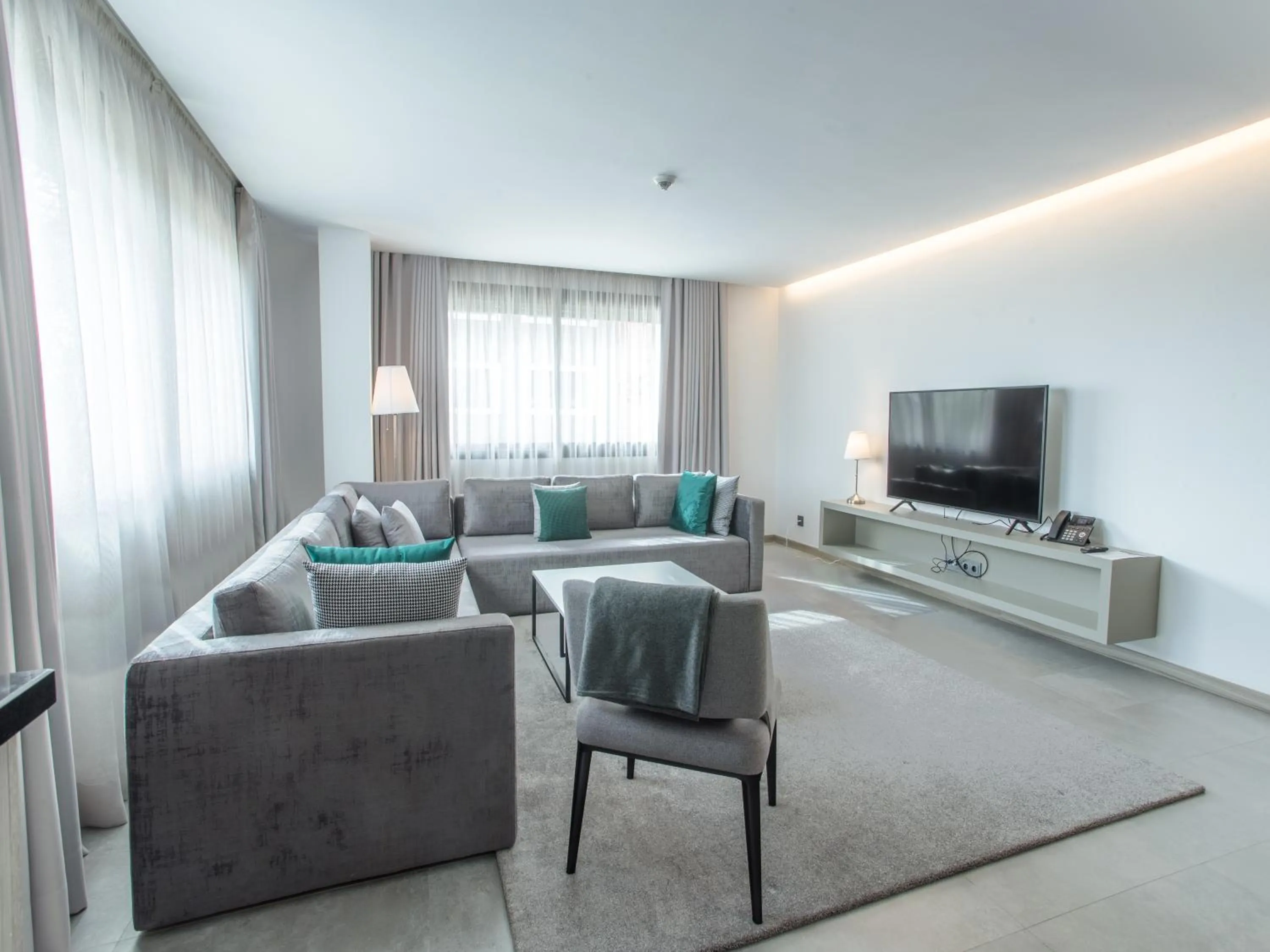 Seating area in Makass Appart Hotel