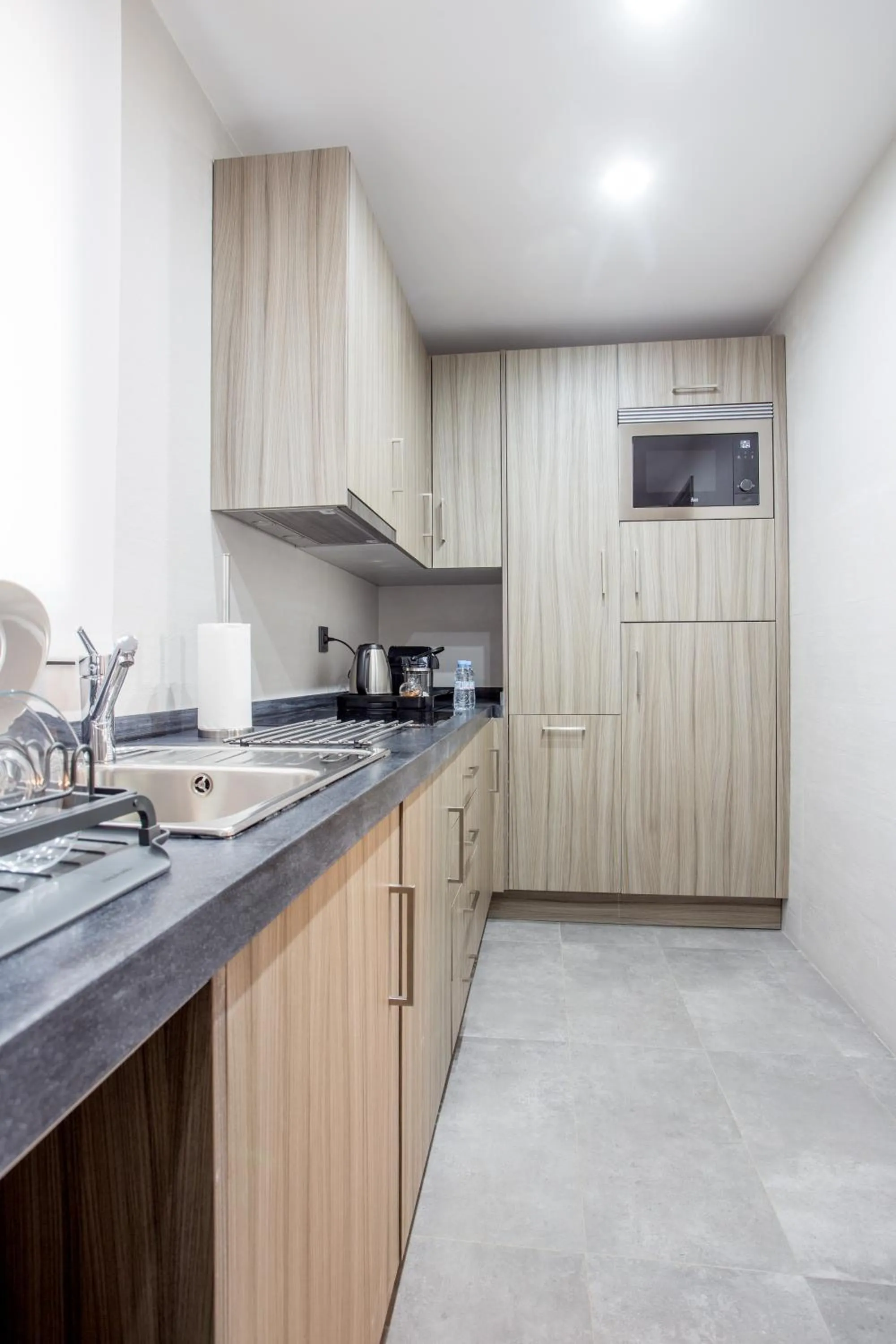 Kitchen or kitchenette in Makass Appart Hotel