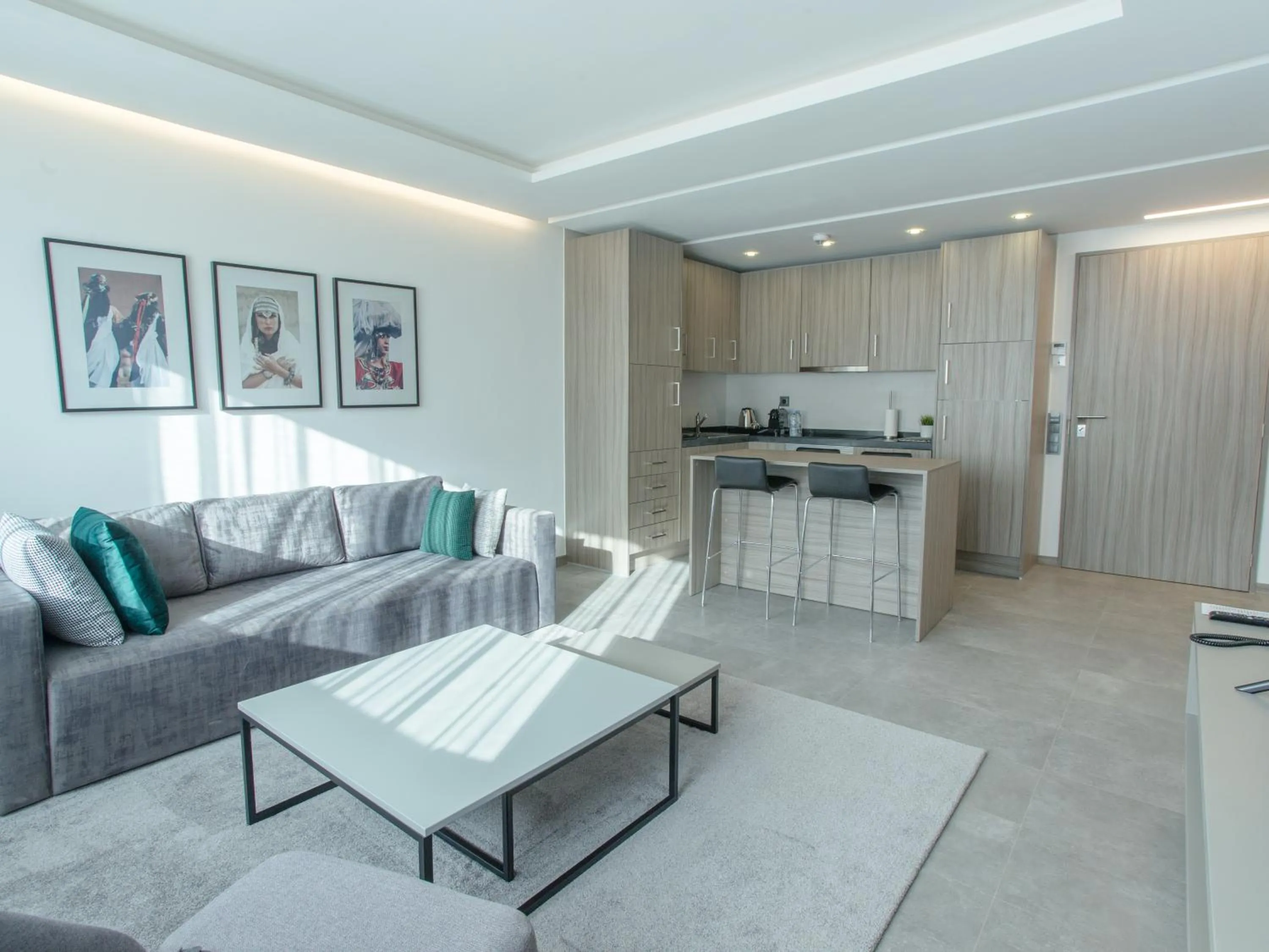 Kitchen or kitchenette in Makass Appart Hotel