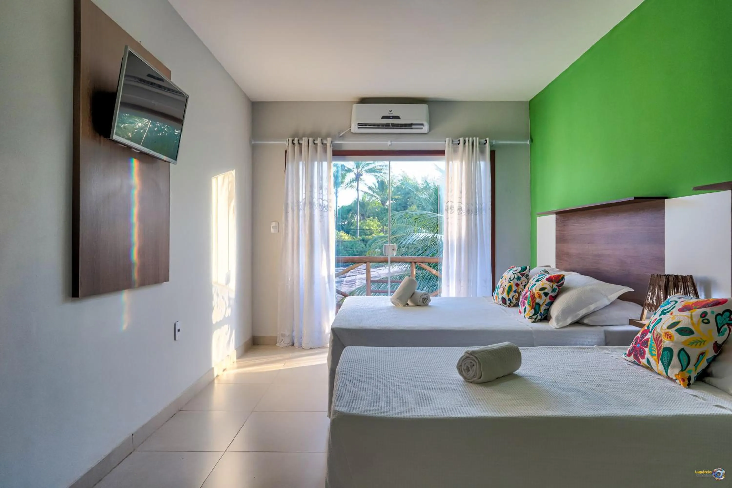 Photo of the whole room, Bed in Pousada Terra Mar Way