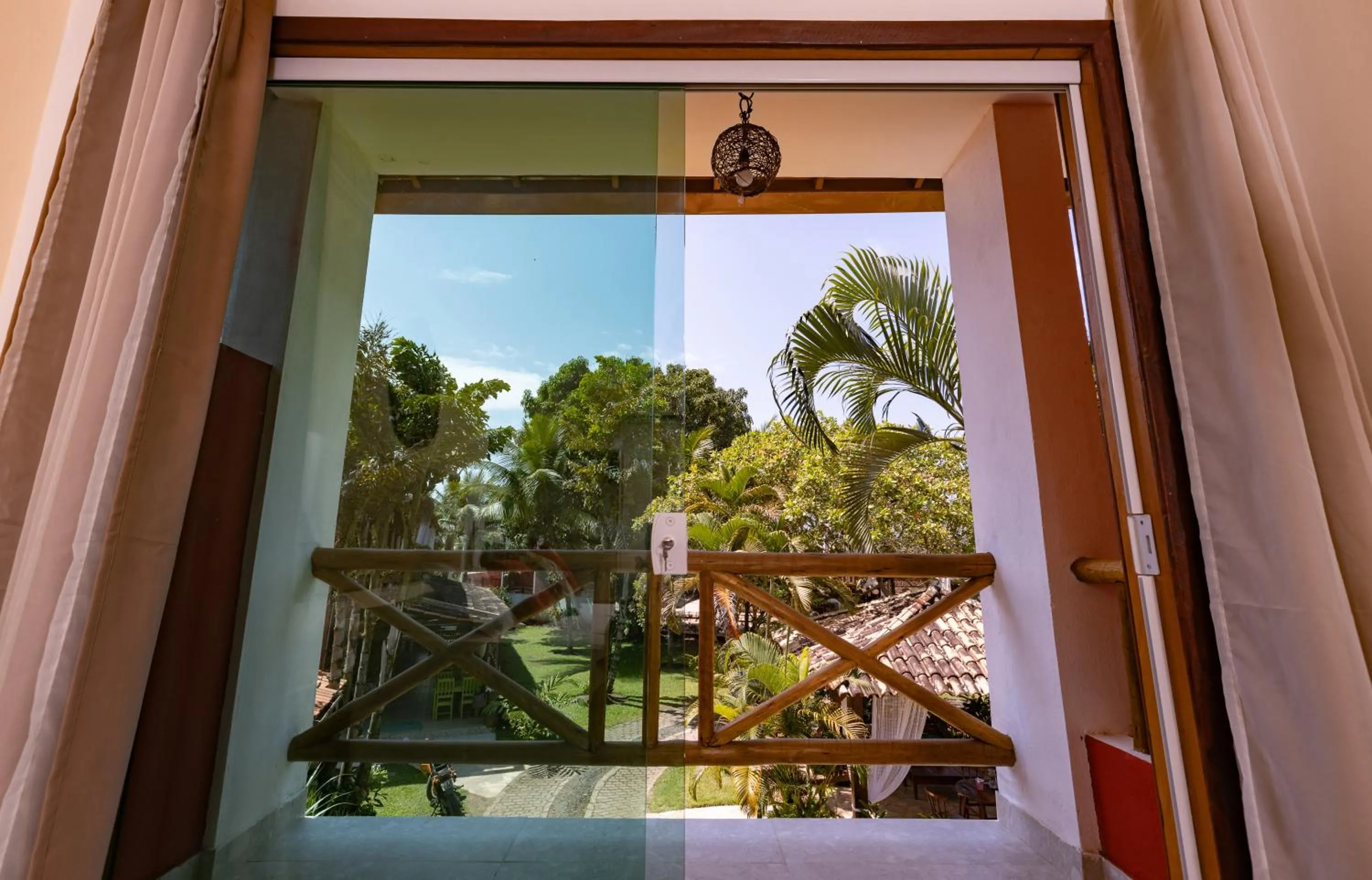 Garden view in Pousada Terra Mar Way